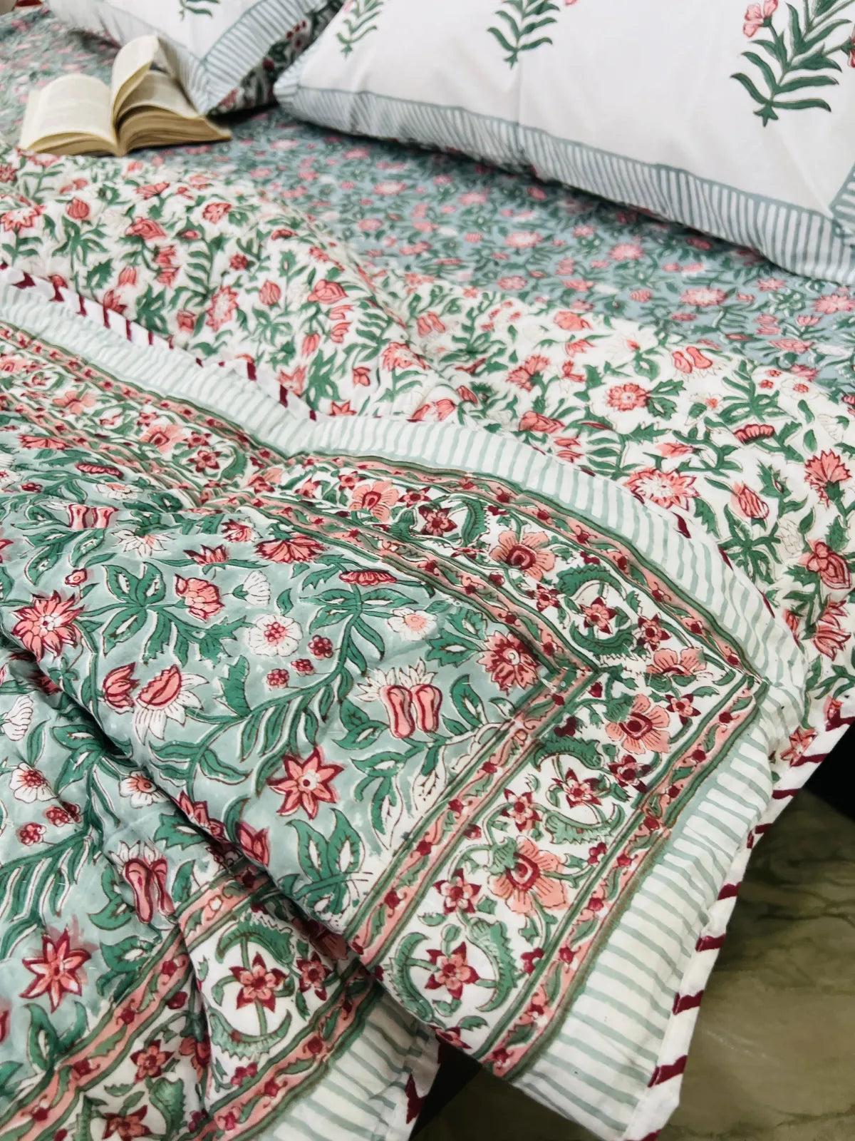 botanical handblock bedding set india
floral jaipuri quilt online