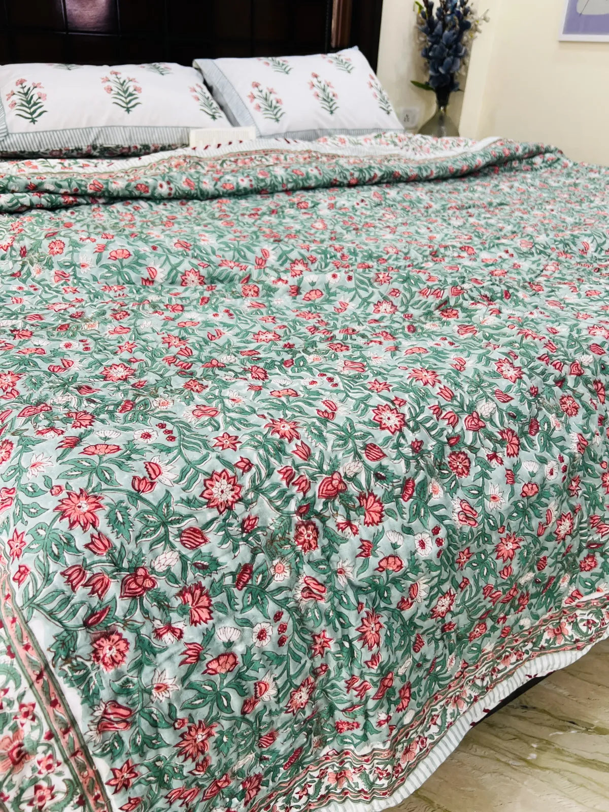 botanical handblock bedding set india
floral jaipuri quilt online