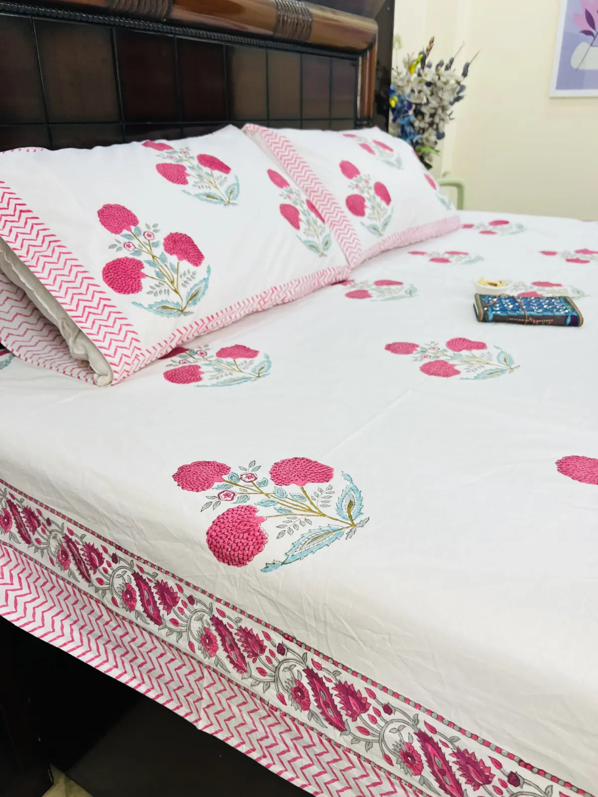 Pink floral handblock printed cotton bedsheet set with pillow covers – pure cotton Jaipur bedding