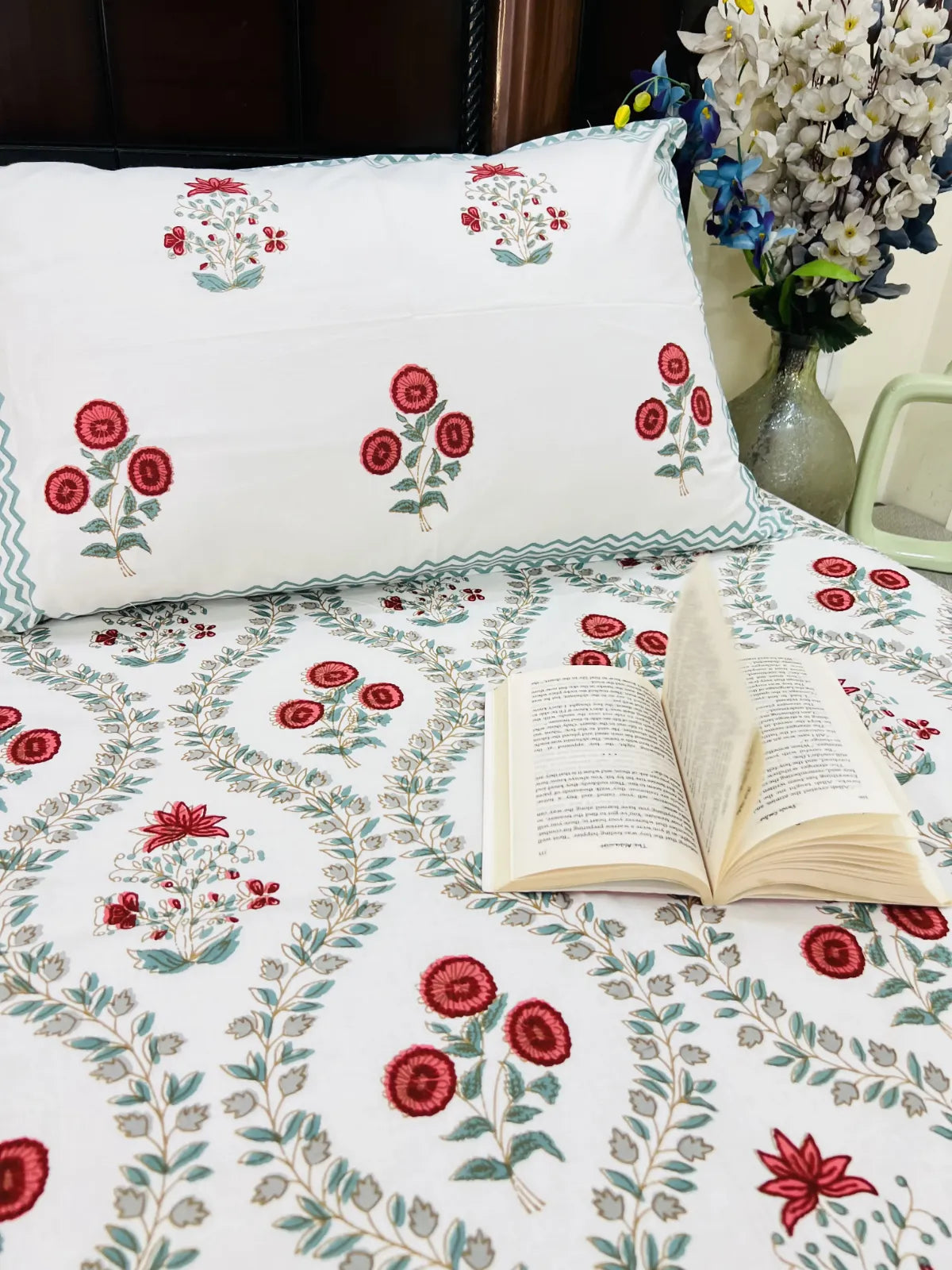 handblock printed floral bedsheet made with 100% cotton