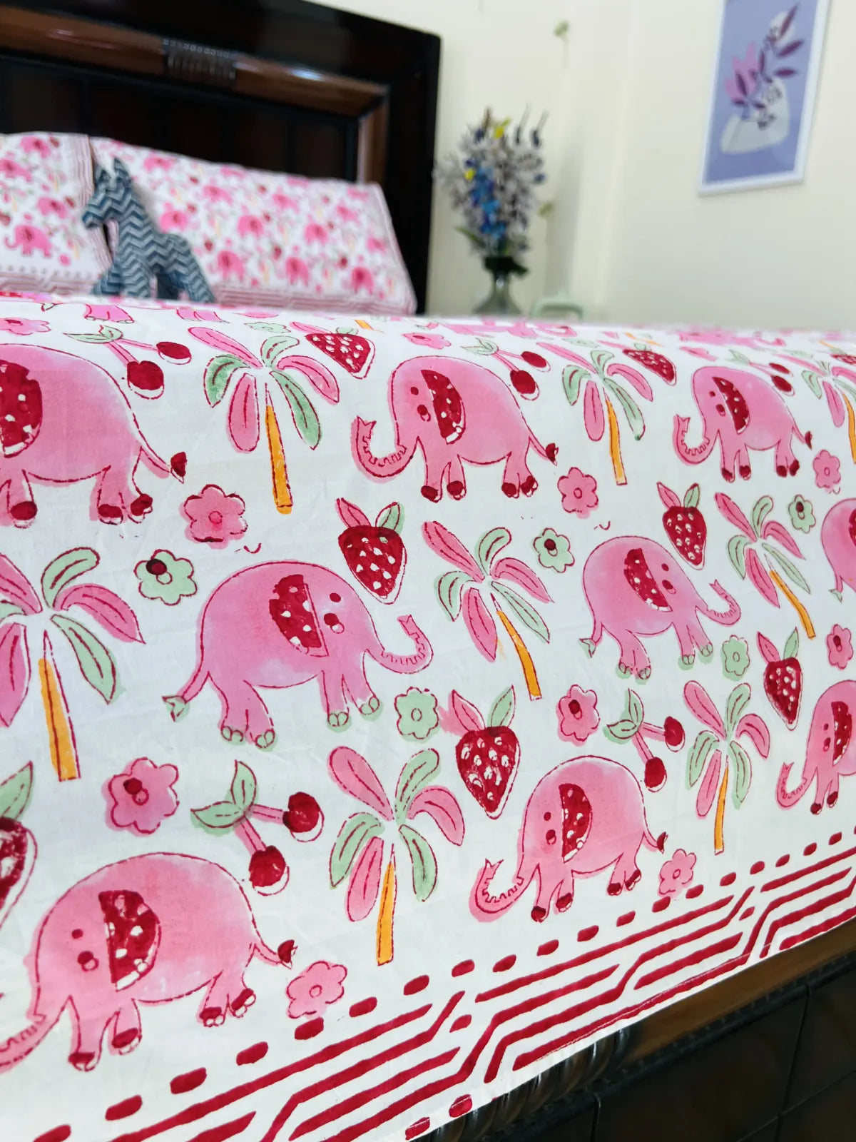 Kids cotton bedsheet elephant design breathable bedding