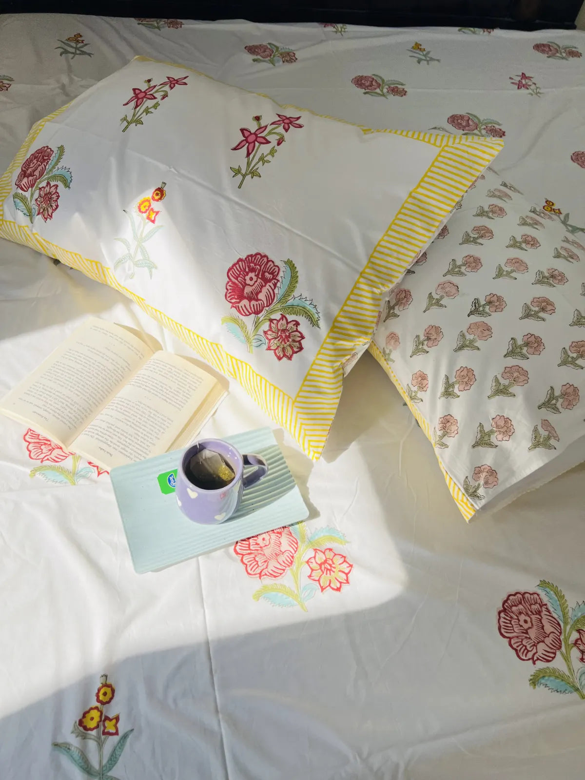Rose floral handblock printed cotton bedsheet set with rose motifs – pure cotton Jaipur bedding
