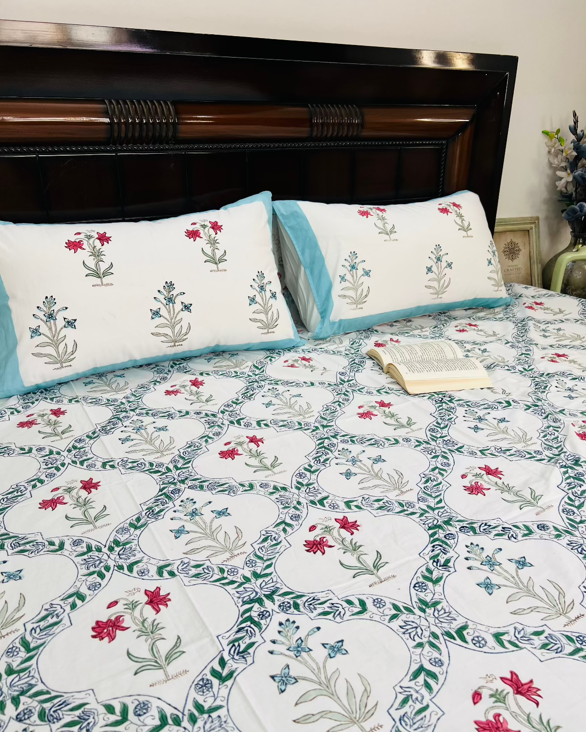 Neerja Cotton Bedsheet Set