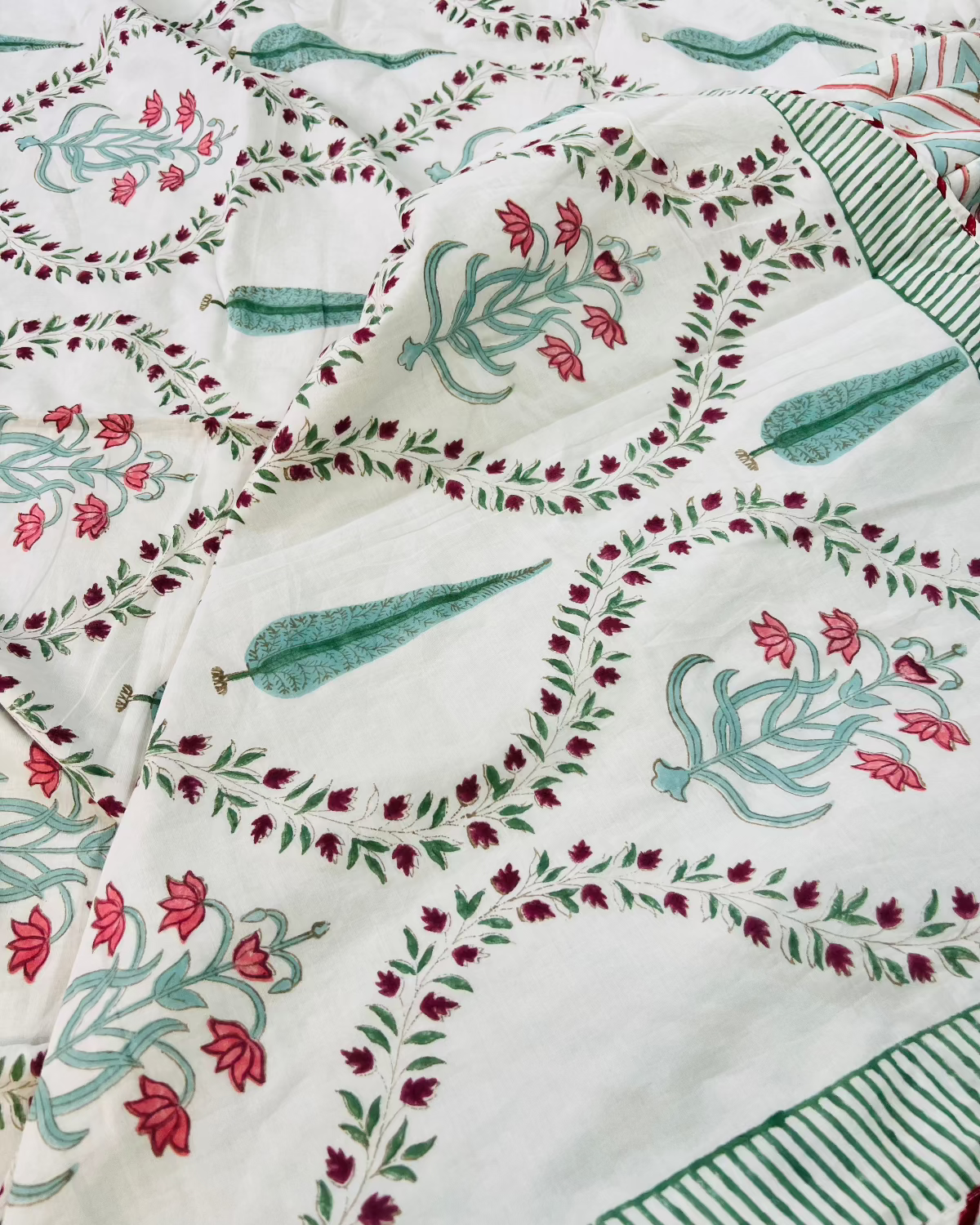 Navrang Cotton Muslin Dohar