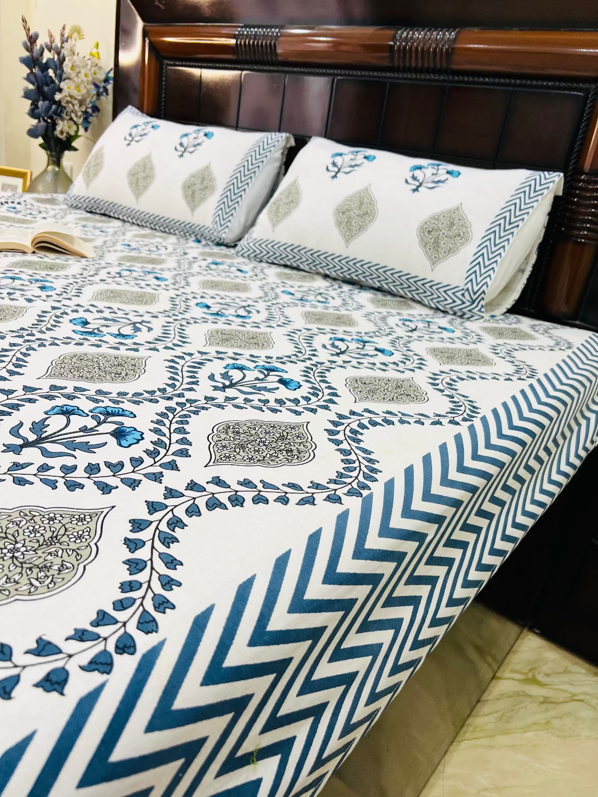 Moon Loom Cotton Bedsheet Set - Queen