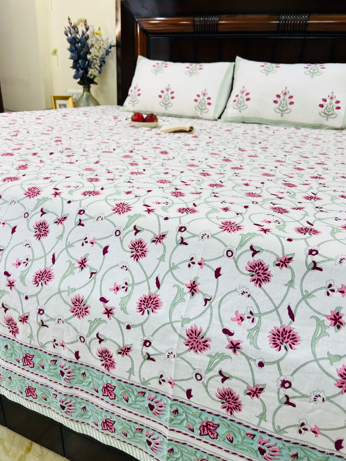 Gulnaar Cotton Bedsheet Set - King