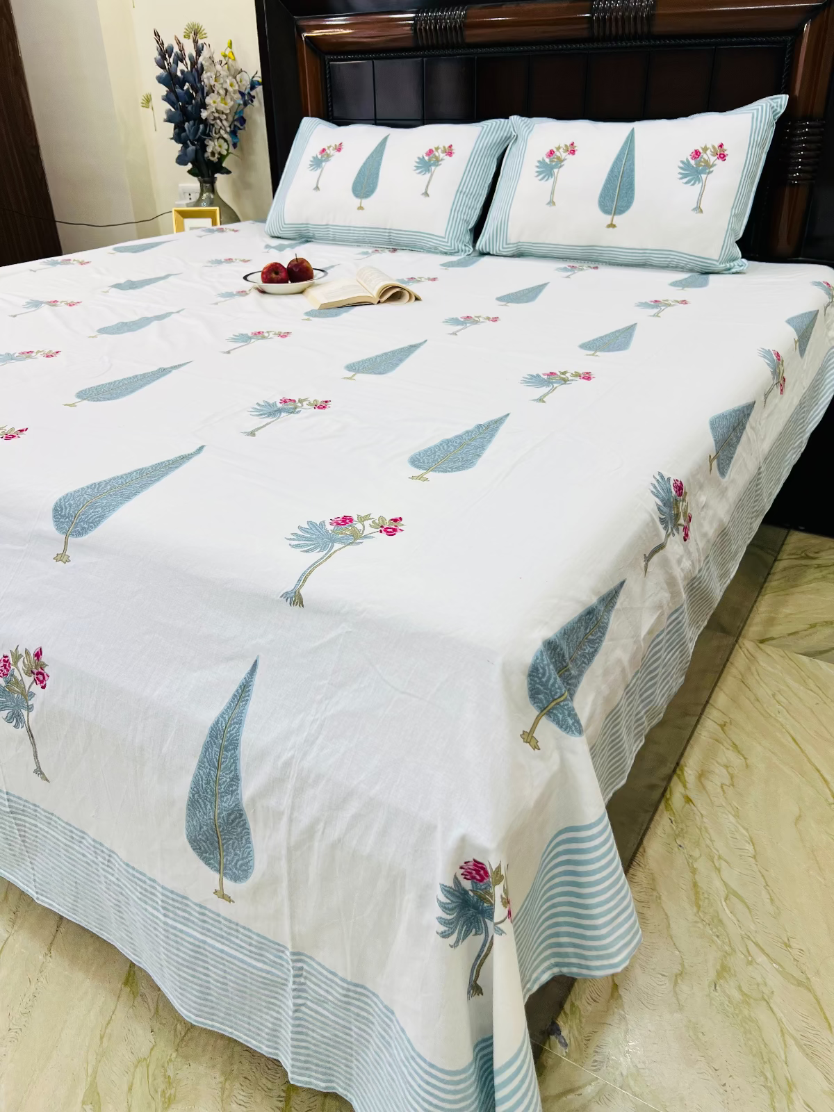 Taru Cotton Bedsheet Set - King