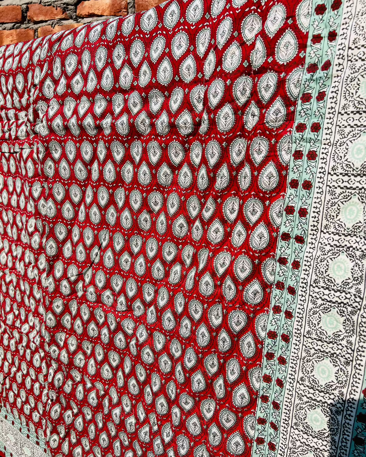 Bunaai Muslin Cotton Quilt