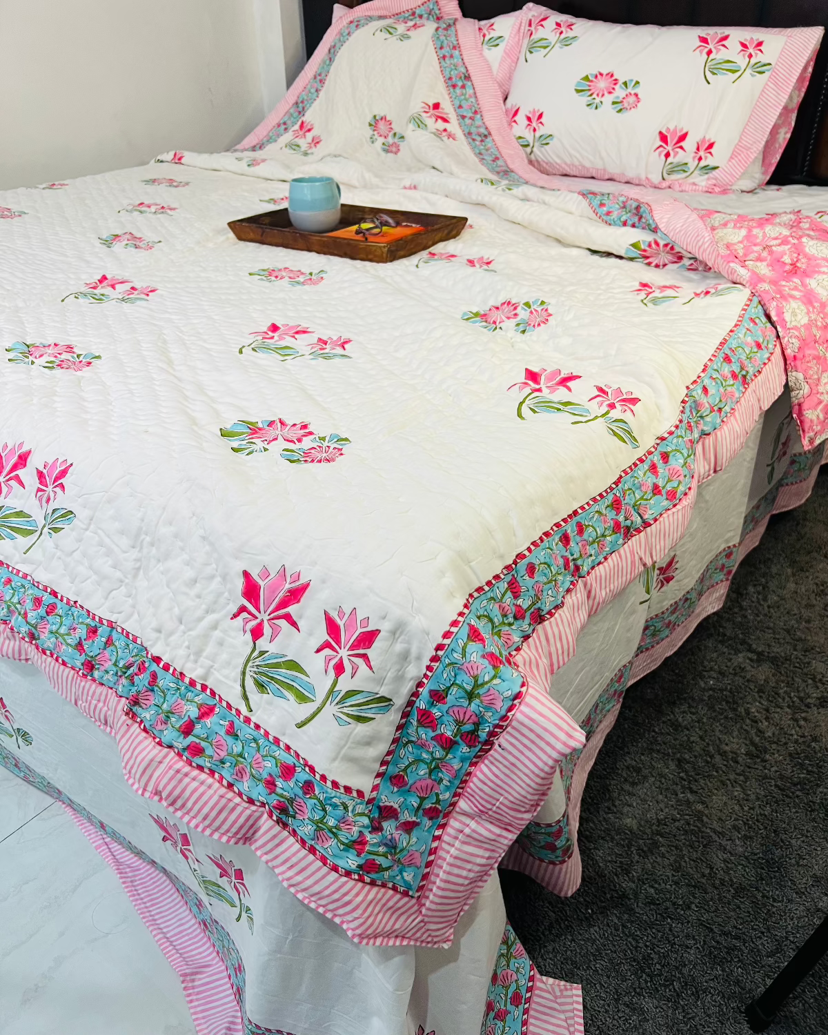 Two Lotus Quilt Bedding Set