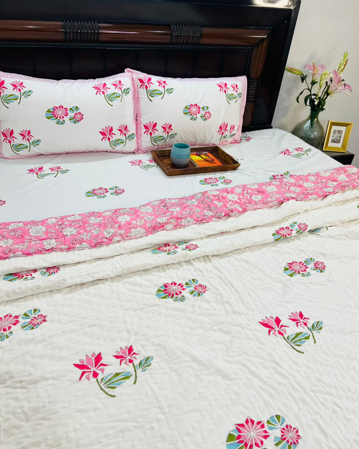 Two Lotus Quilt Bedding Set