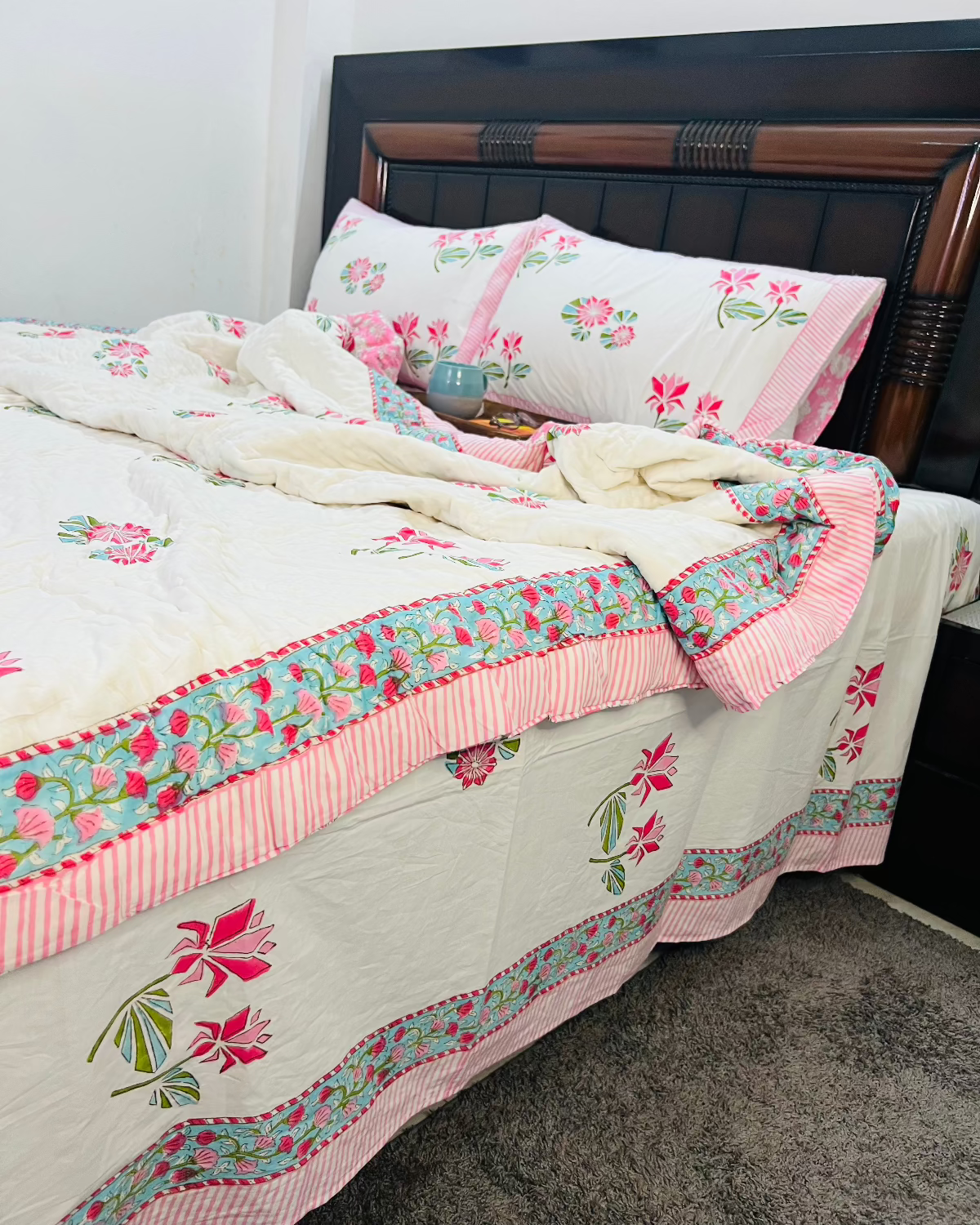 Two Lotus Quilt Bedding Set