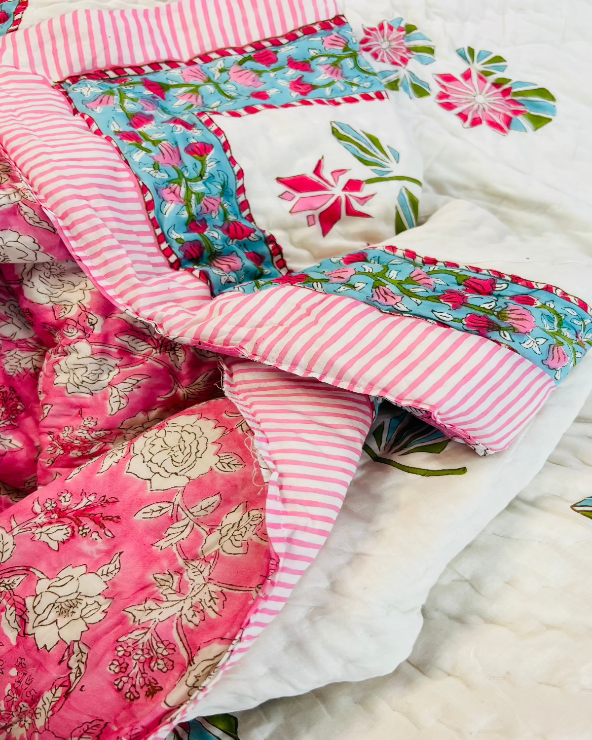 Two Lotus Quilt Bedding Set