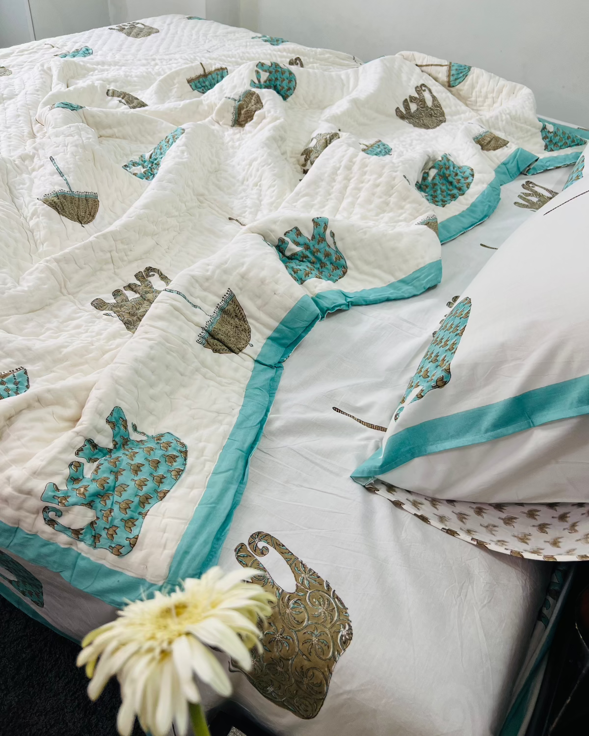 Heritage Harmony Quilt Bedding Set