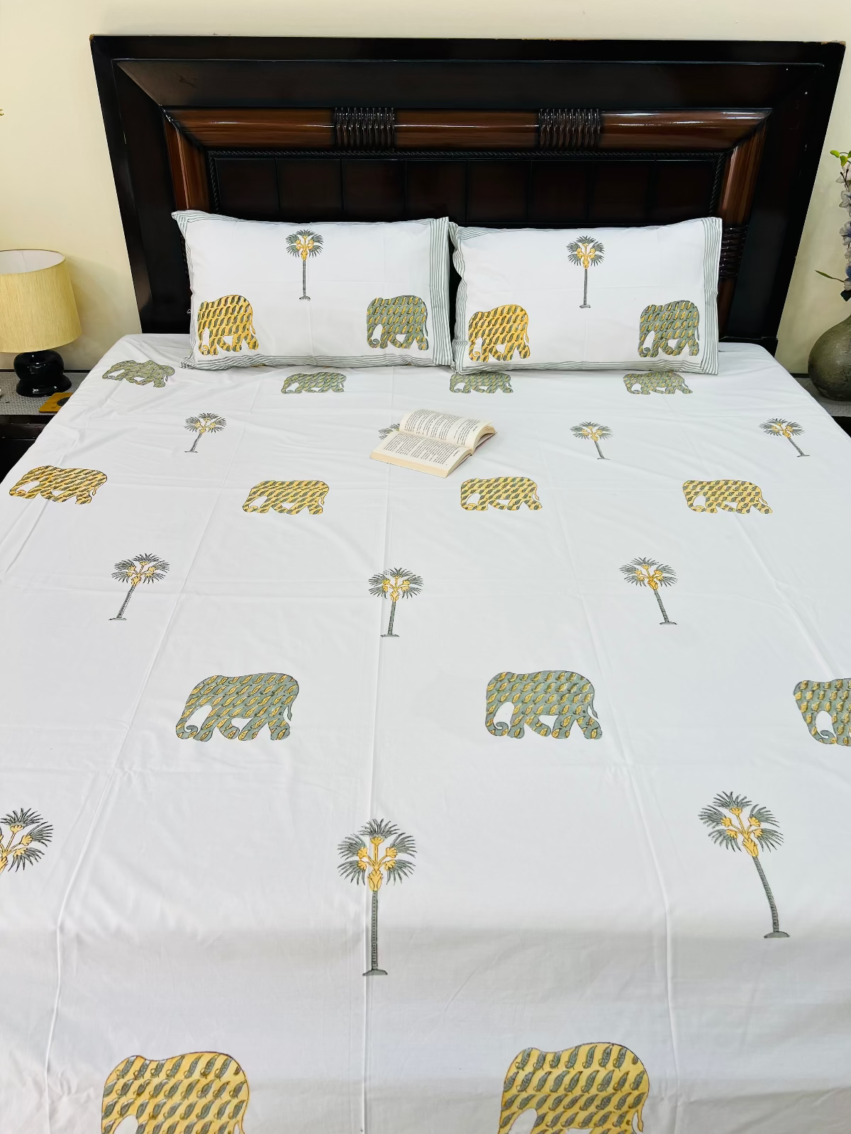 Matanga Cotton Bedsheet Set