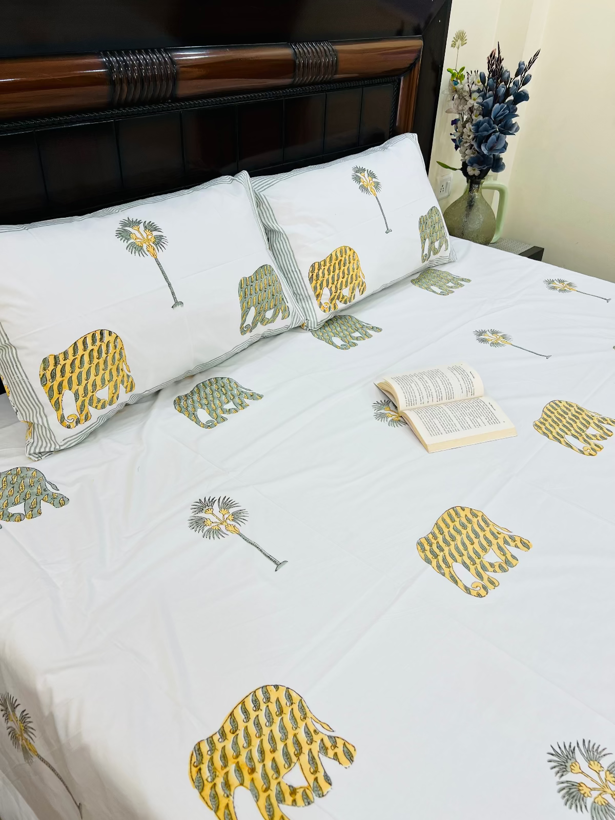 Matanga Cotton Bedsheet Set