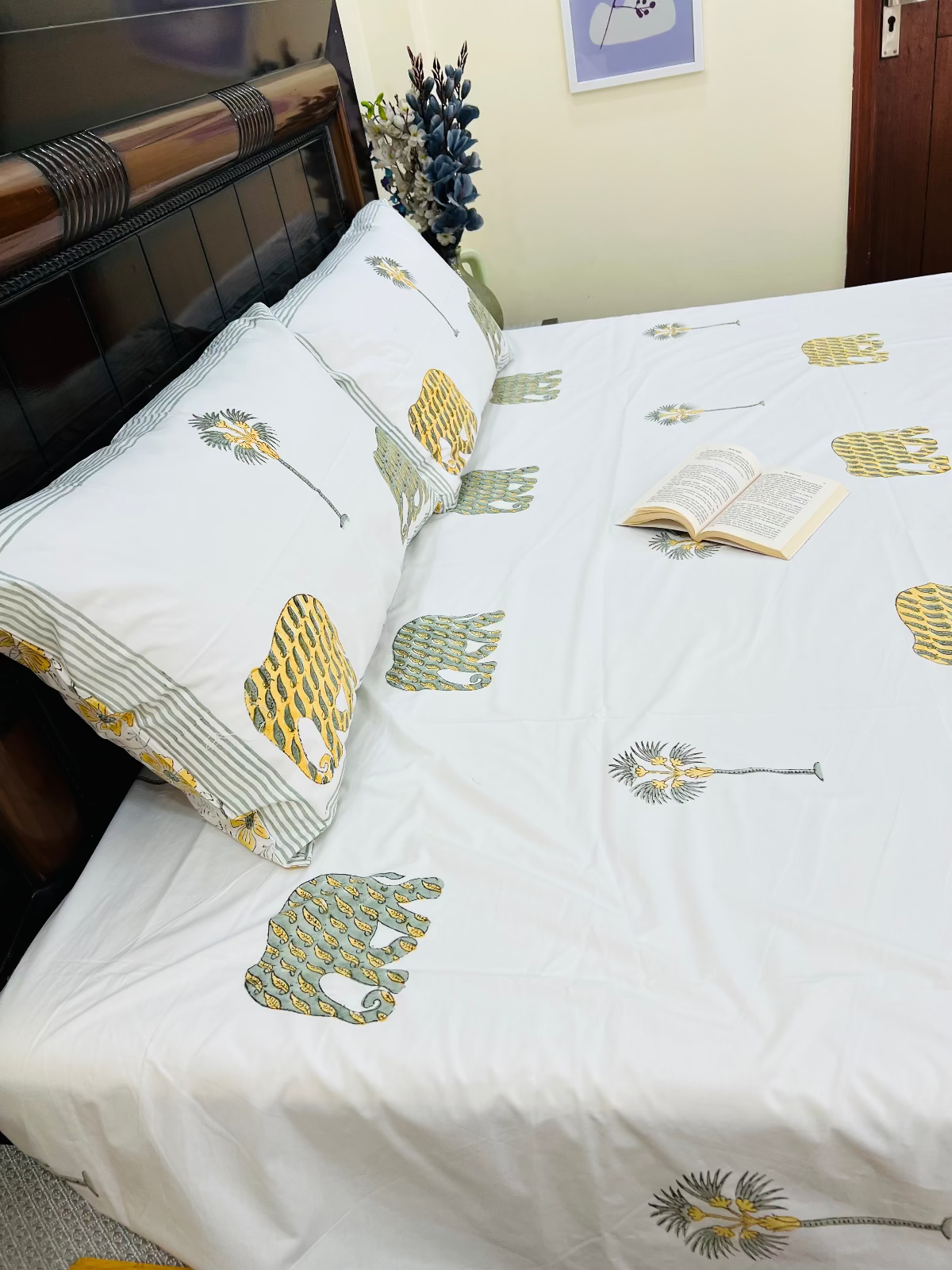 Matanga Cotton Bedsheet Set