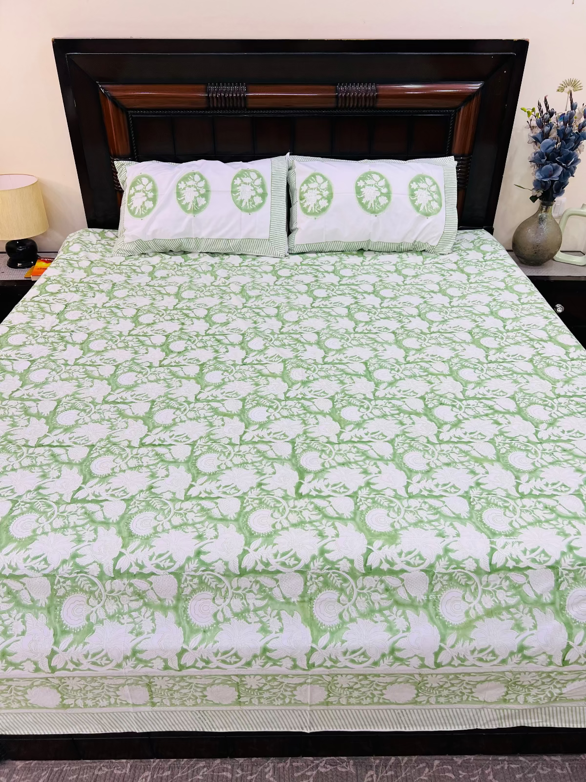 Hari-Prabha Cotton Bedsheet Set