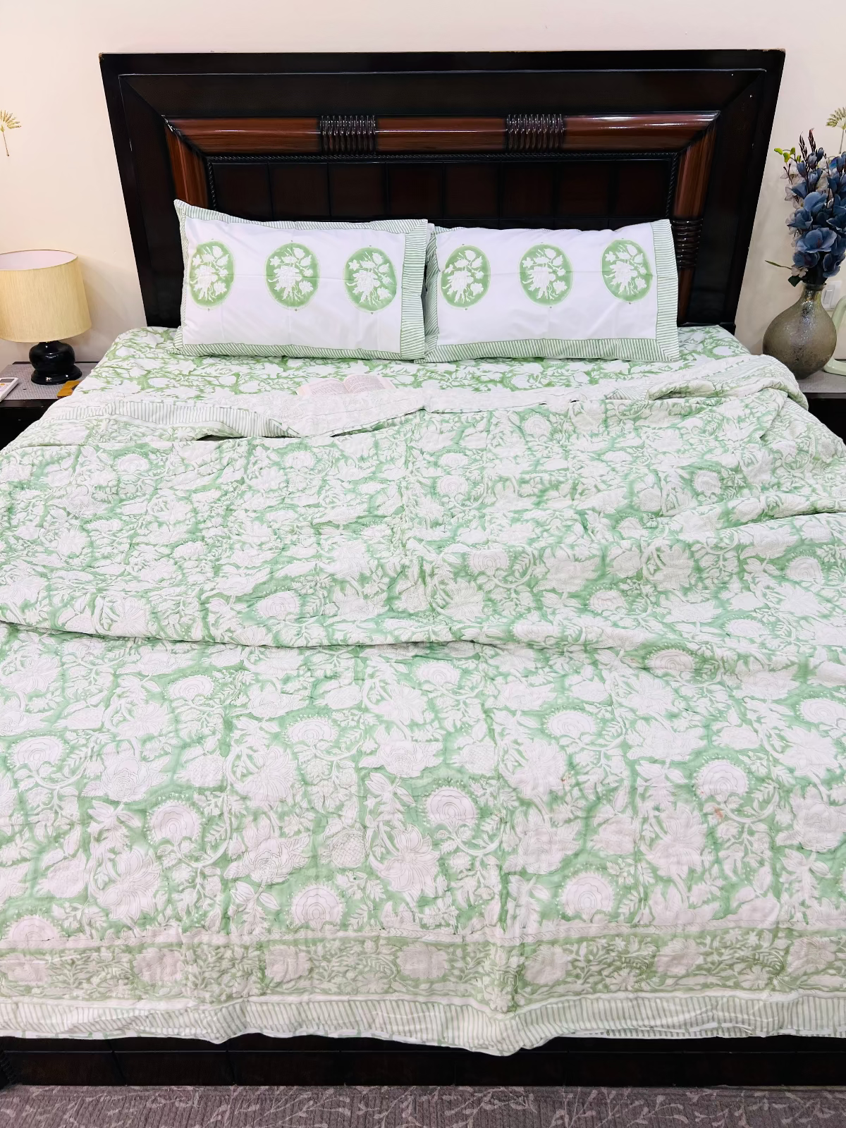 Hari-Prabha Quilt Bedding Set