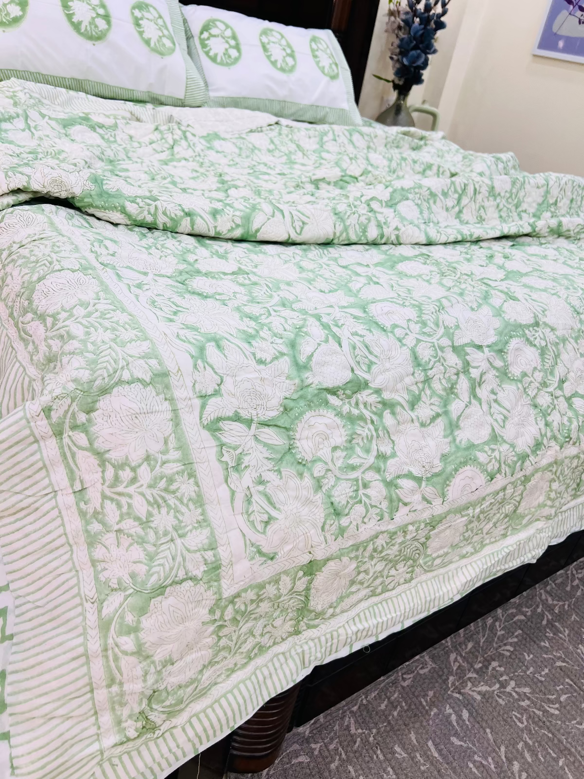 Hari-Prabha Quilt Bedding Set