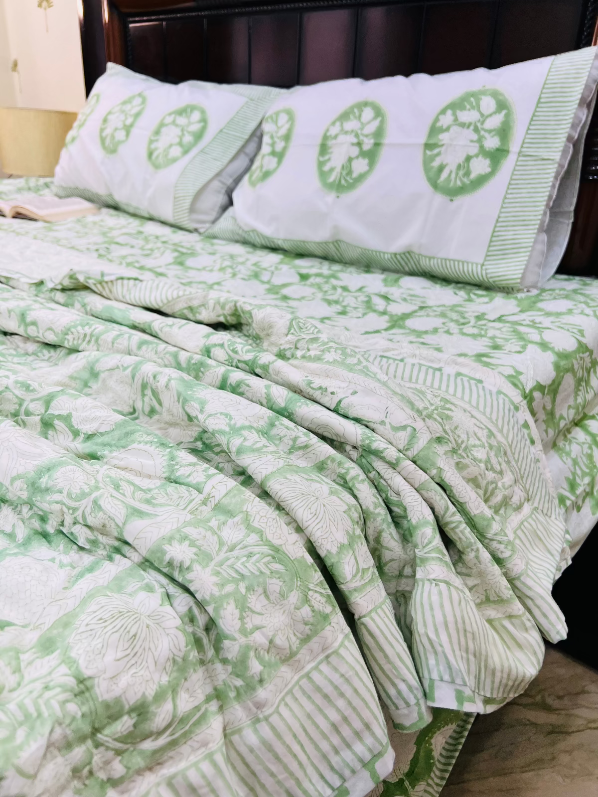 Hari-Prabha Quilt Bedding Set