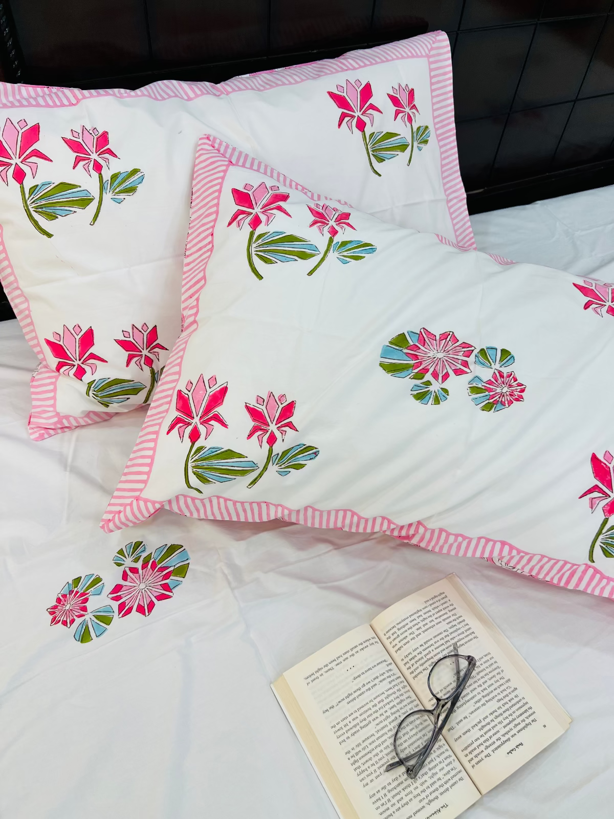 Two Lotus Cotton Bedsheet Set