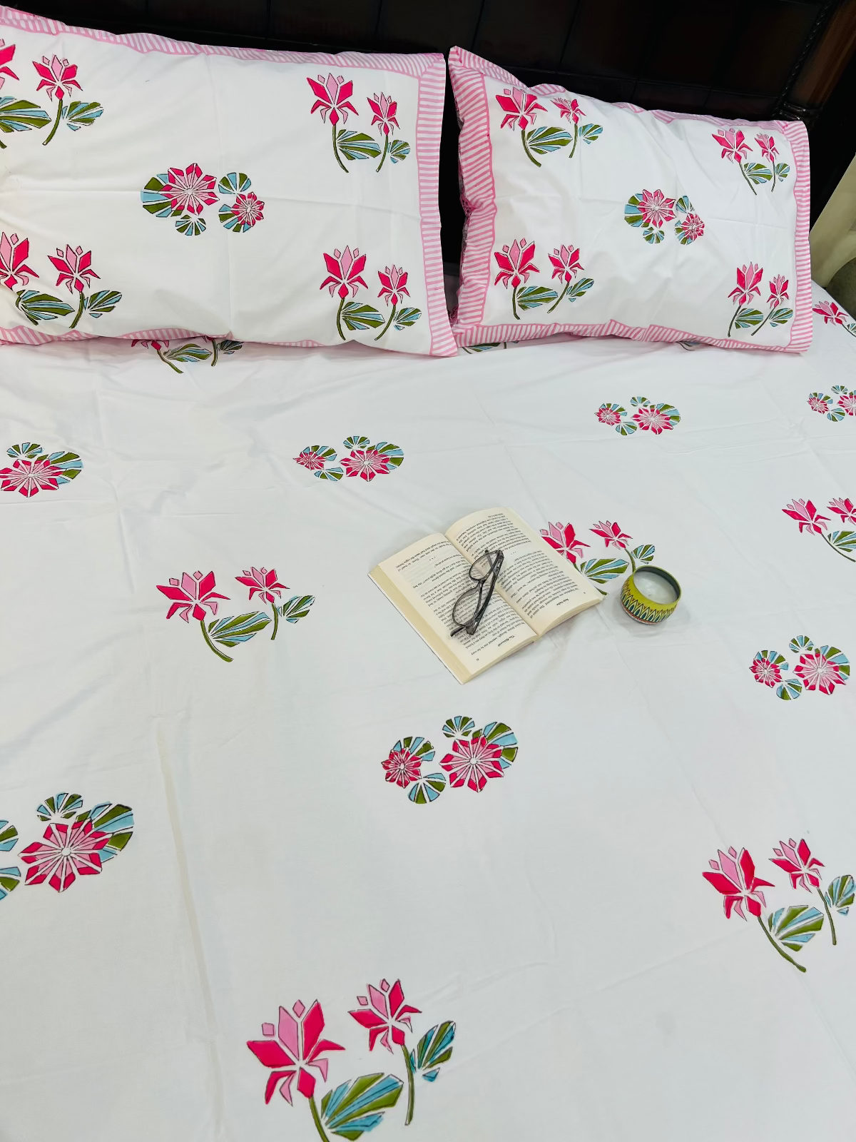 Two Lotus Cotton Bedsheet Set
