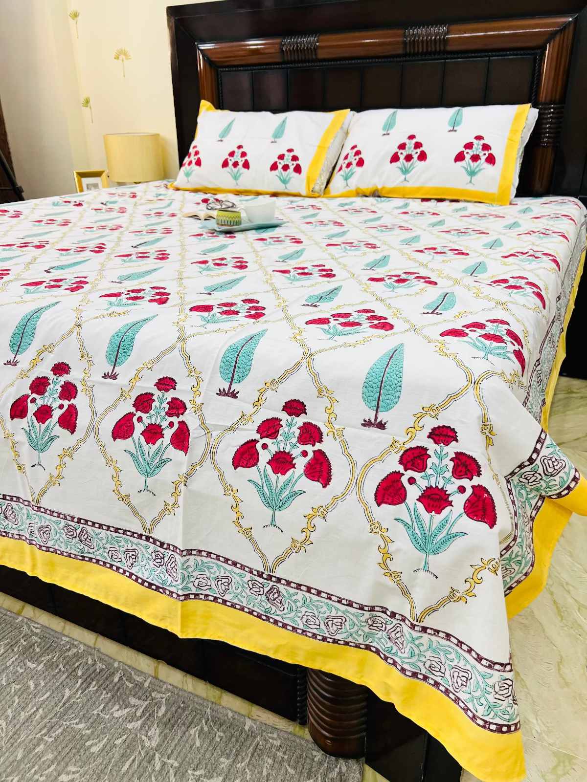 Vasanti Cotton Bedsheet Set