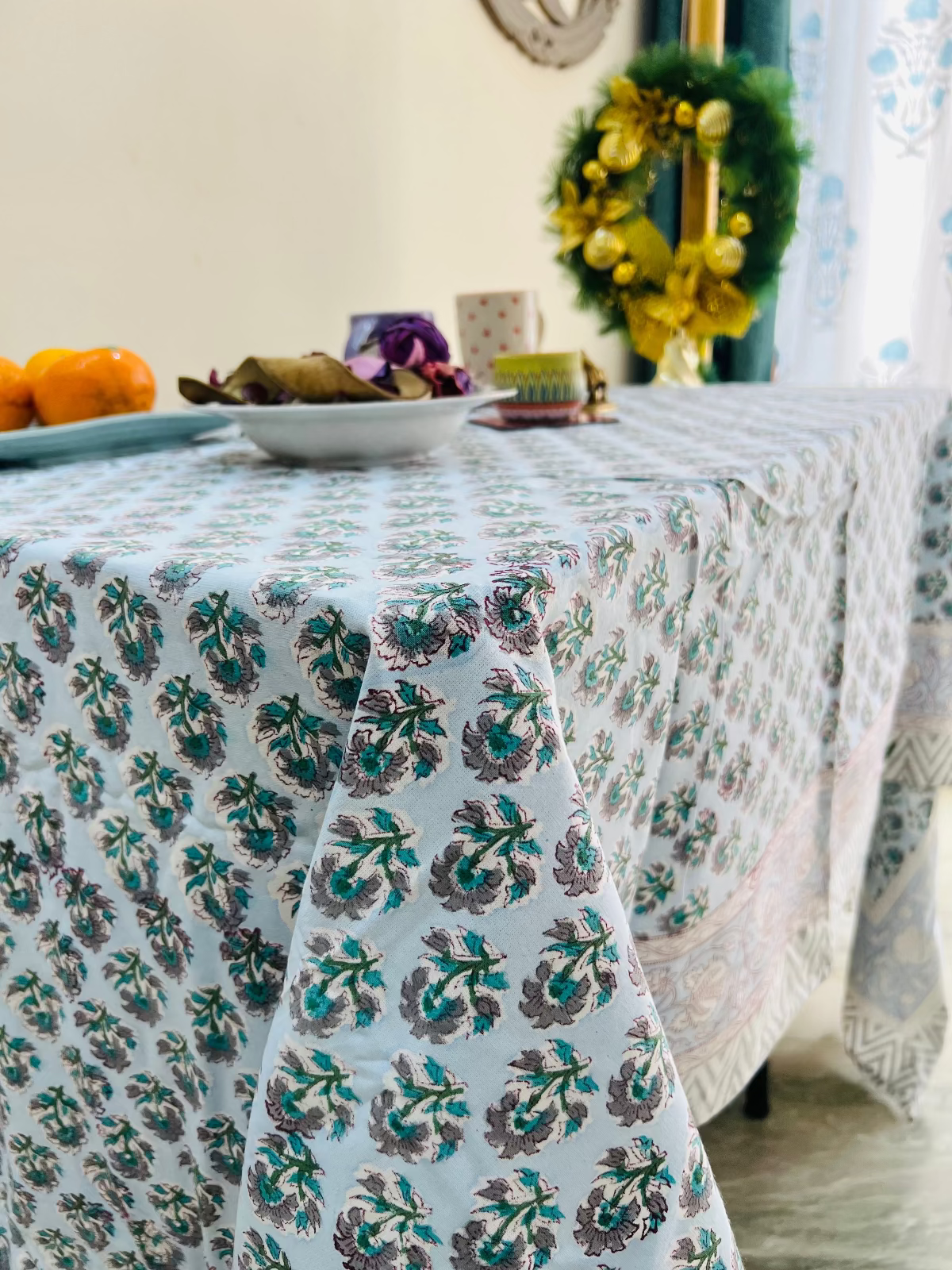 Maris Table Cover - 6 Seater