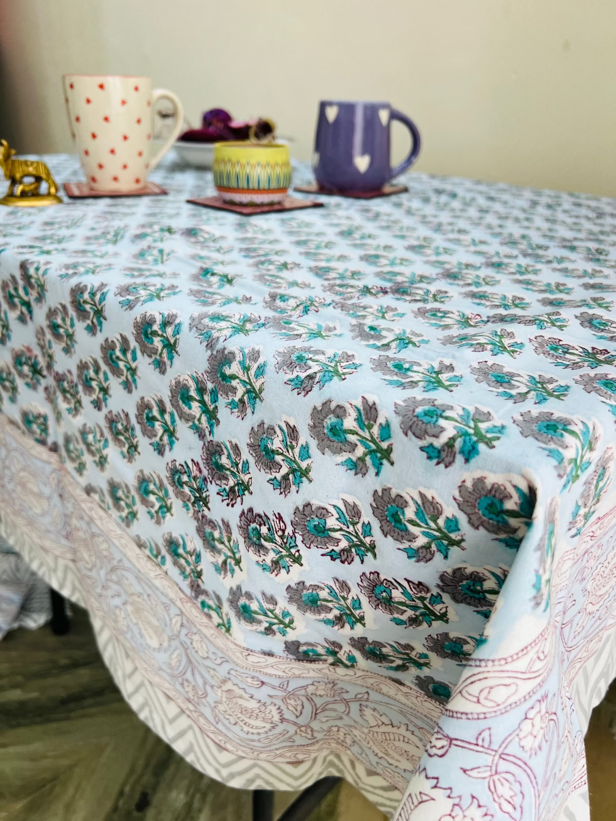 Maris Table Cover - 6 Seater