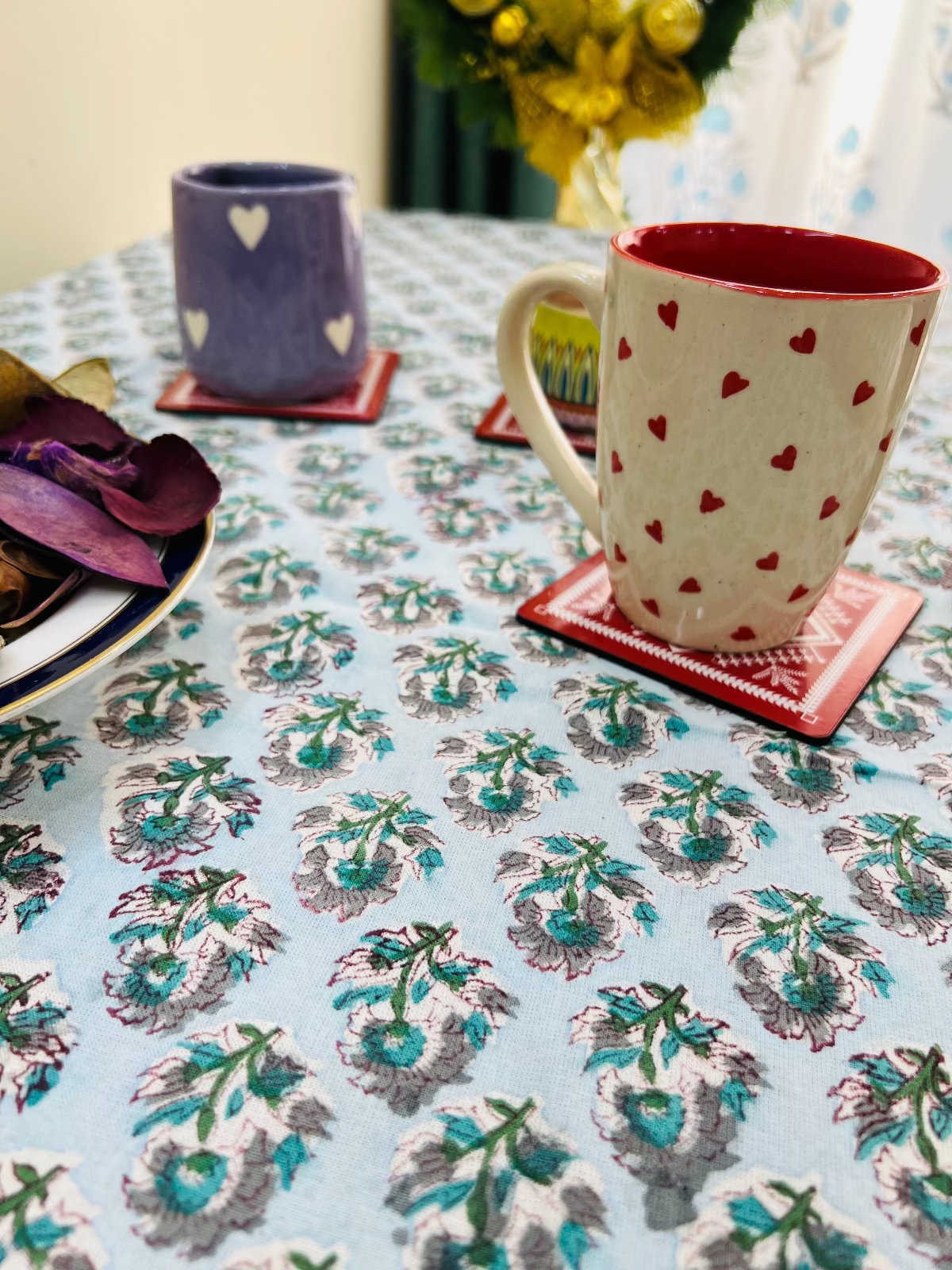 Maris Table Cover - 6 Seater