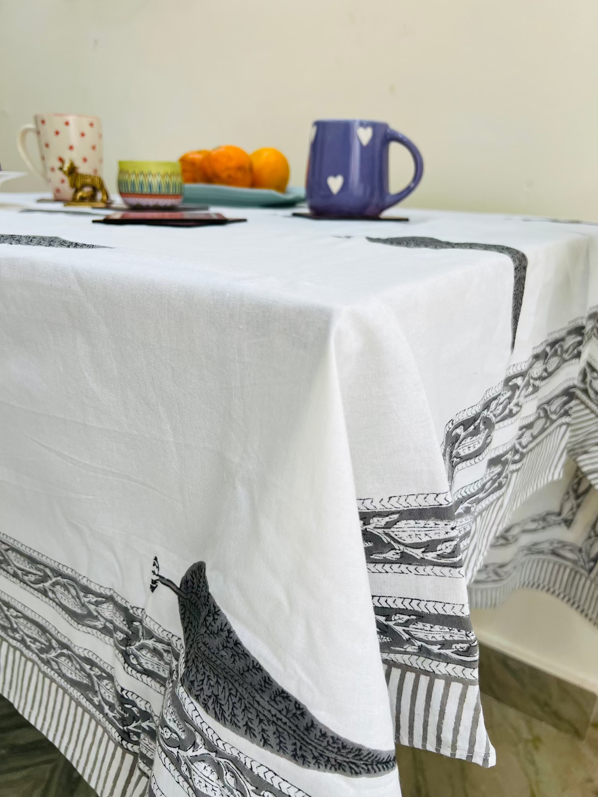 Velora Table Cover - 6 Seater