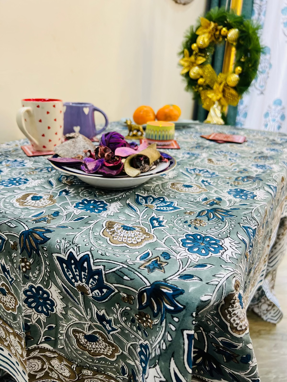 Glacia Table Cover - 8 Seater