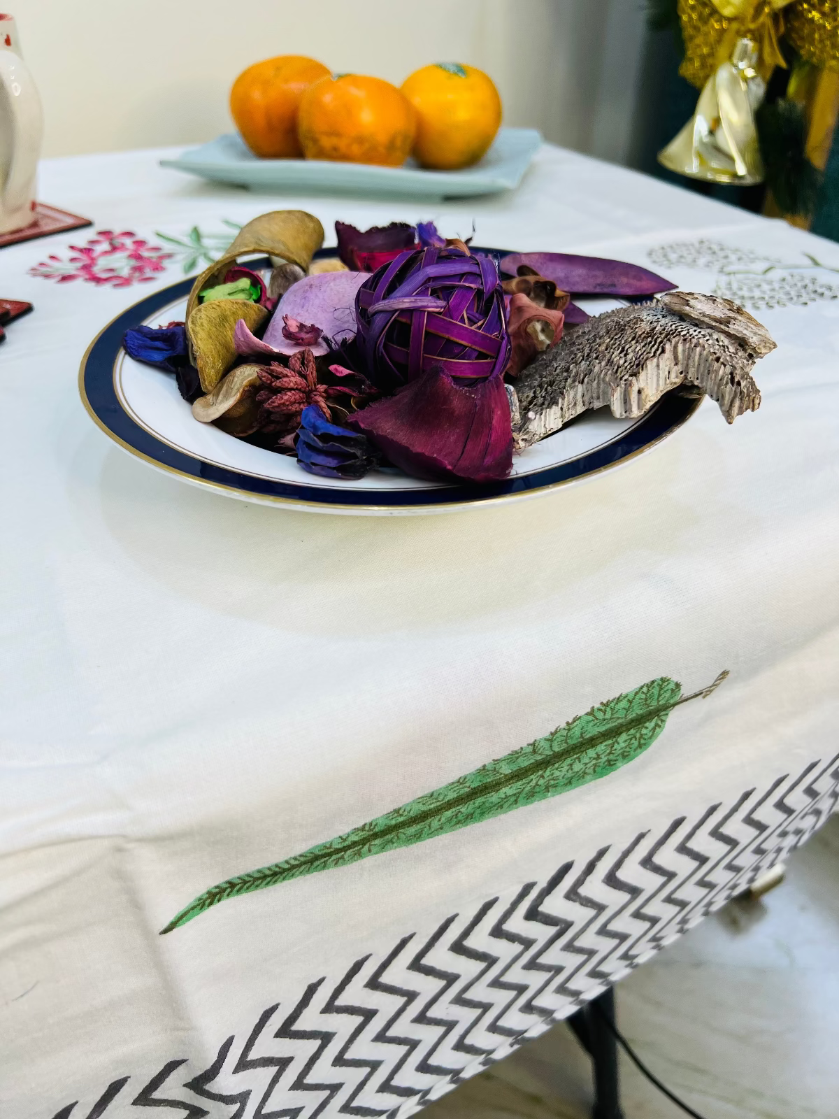 Frosta Table Cover - 8 Seater