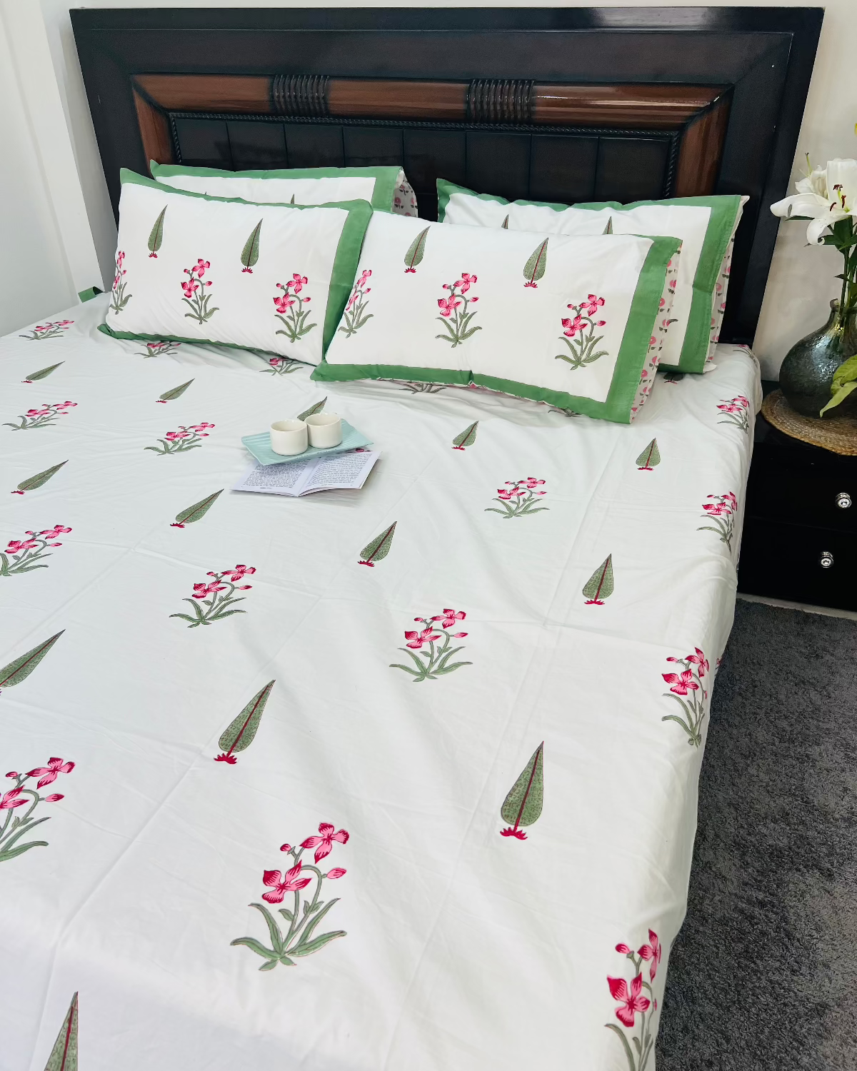 Green Garden Cotton Bedsheet Set