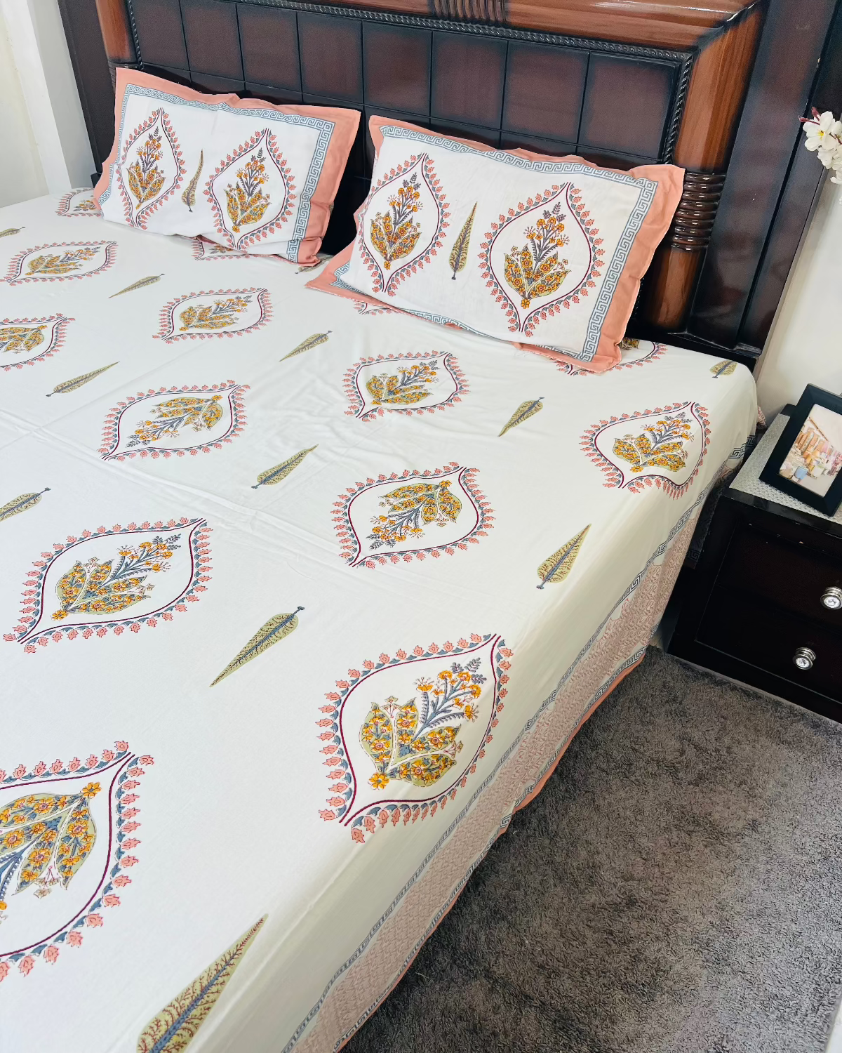 Kesar Kunj Cotton Bedsheet Set - King