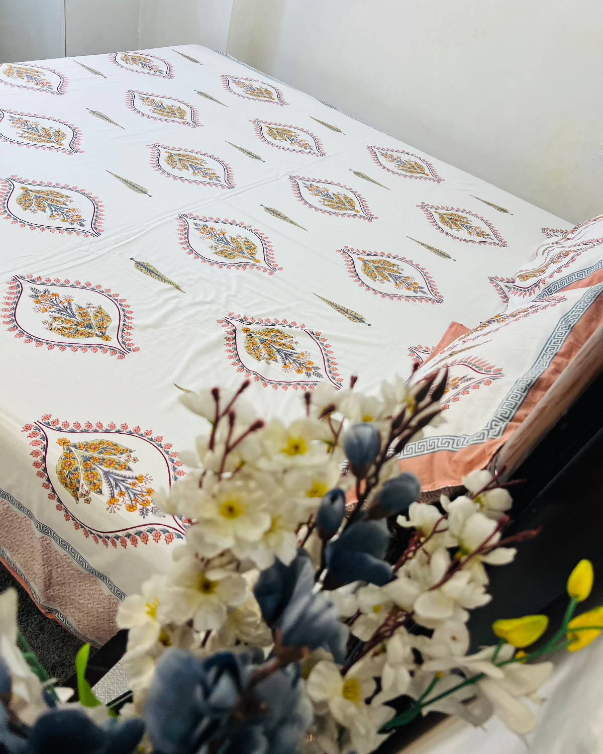 Kesar Kunj Cotton Bedsheet Set - King