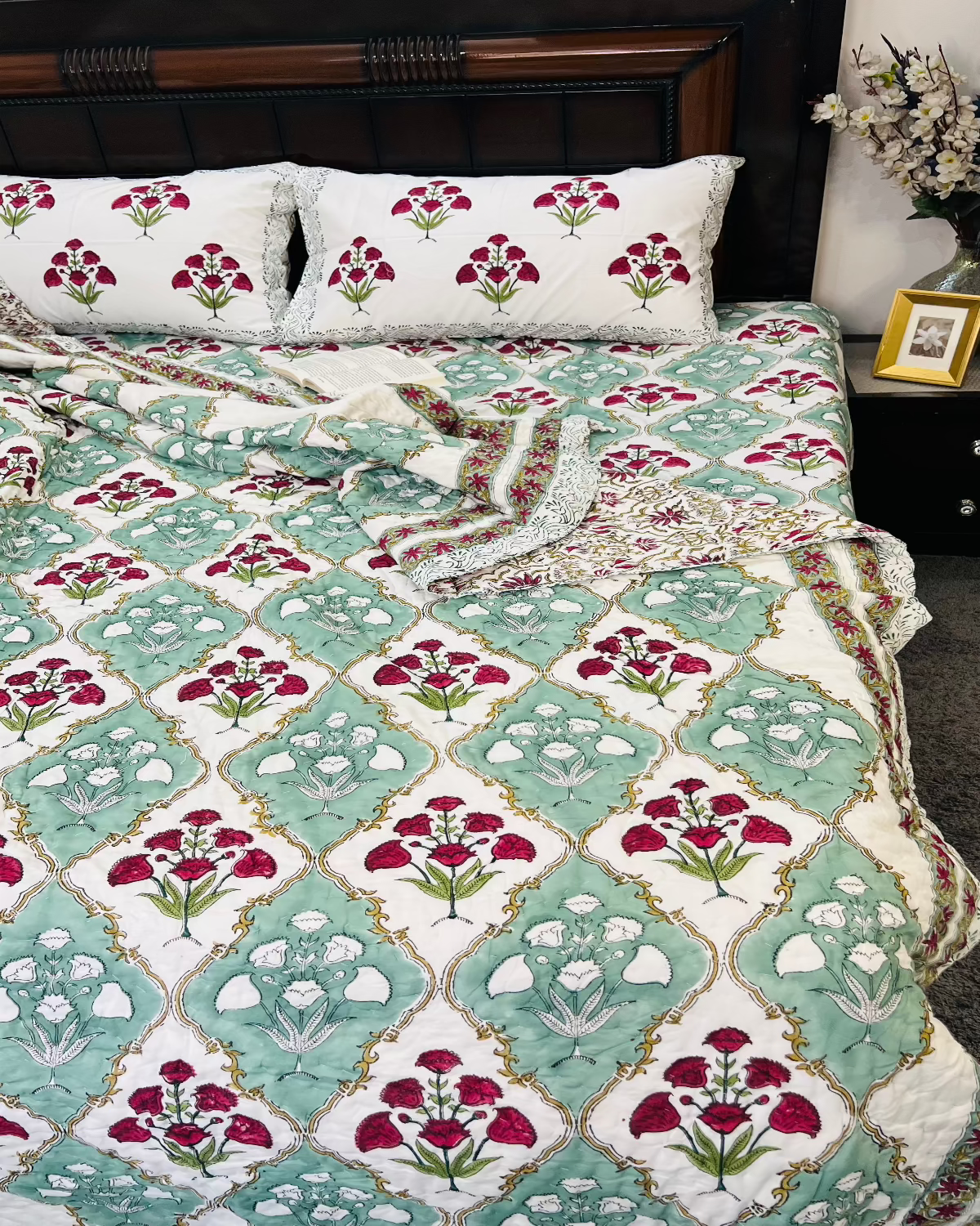 Madhuban Quilt Bedding Set