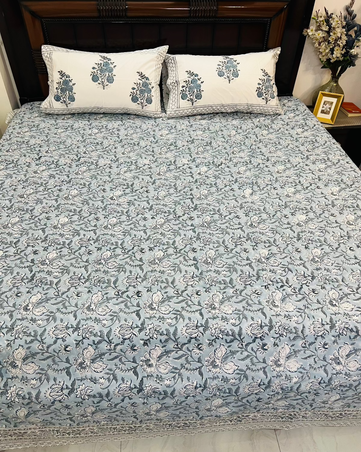 Mehraab bloom Cotton Bedsheet Set