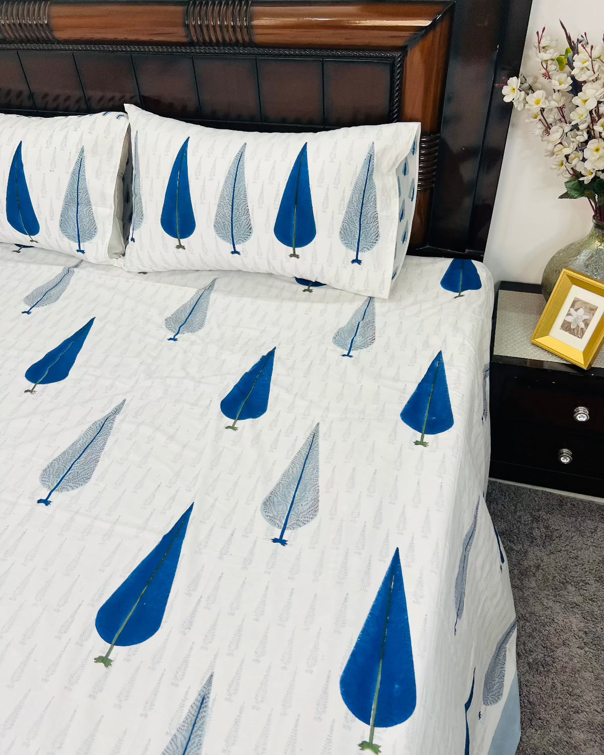 Amber Cotton Bedsheet Set