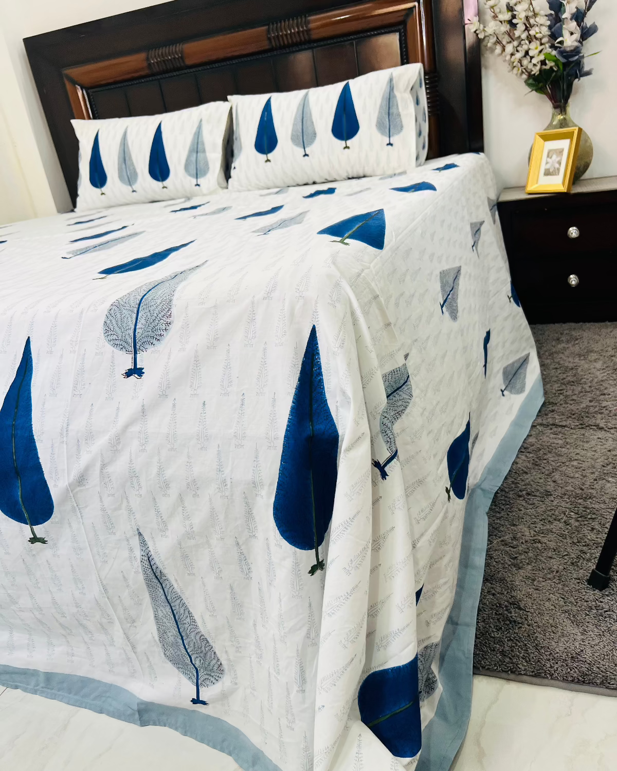 Amber Cotton Bedsheet Set