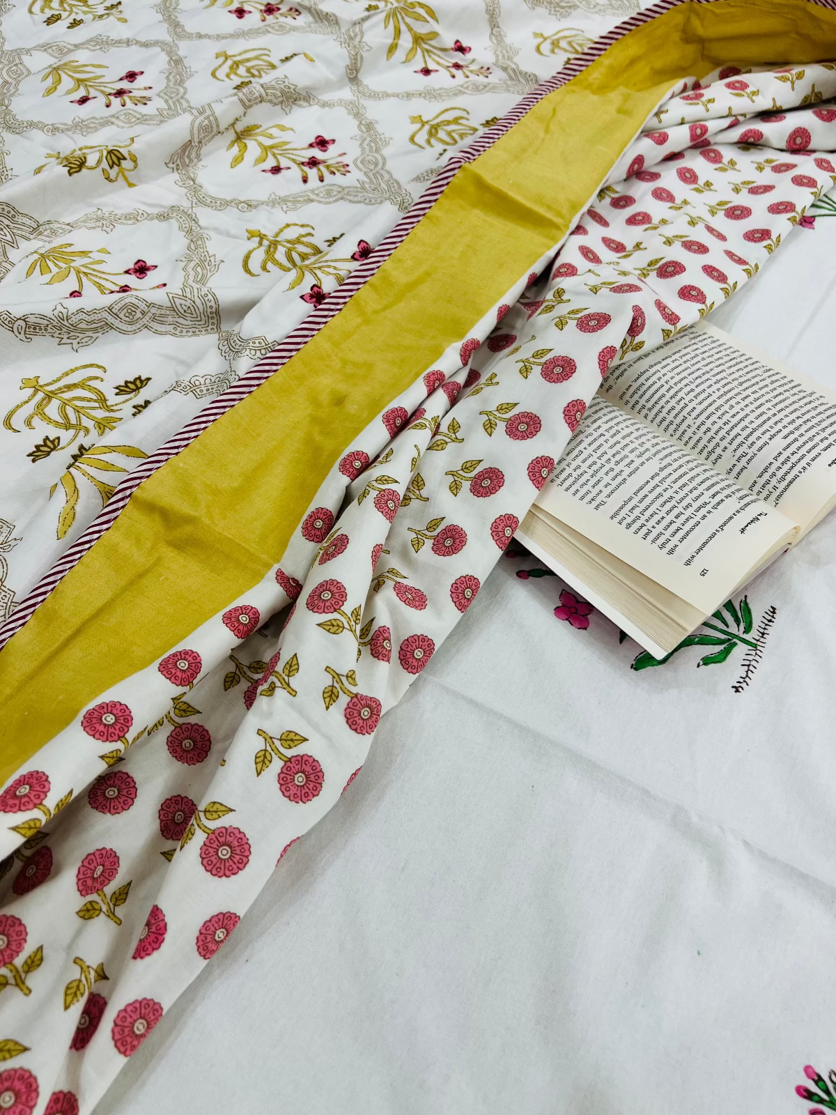 Sunehri Cotton Muslin Dohar
