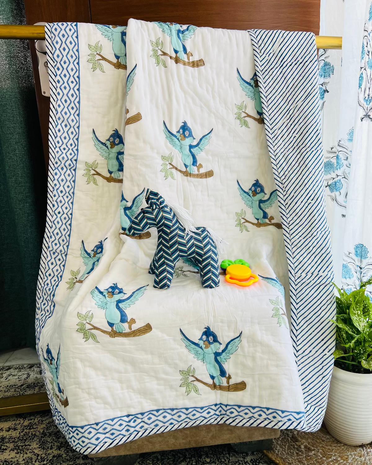 Chirpy Charm Kids Muslin Cotton Quilt