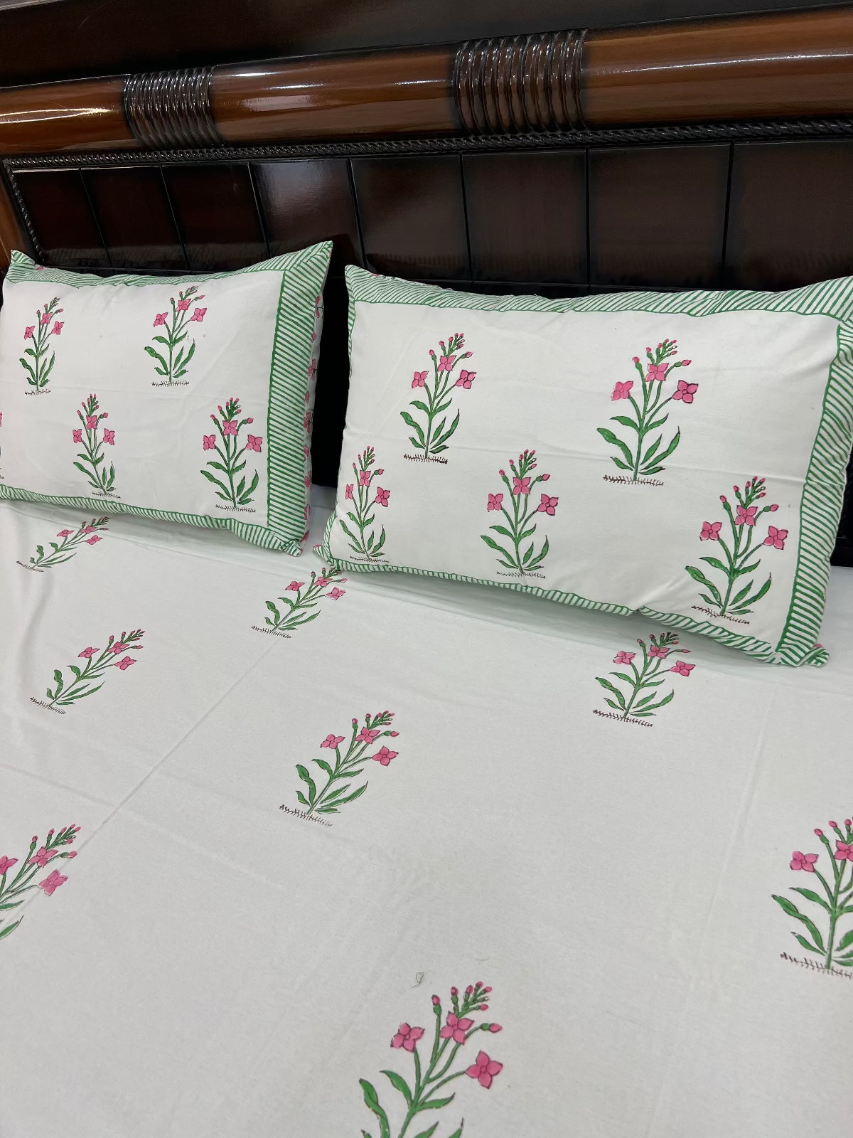 Tavira Cotton Bedsheet Set - Queen