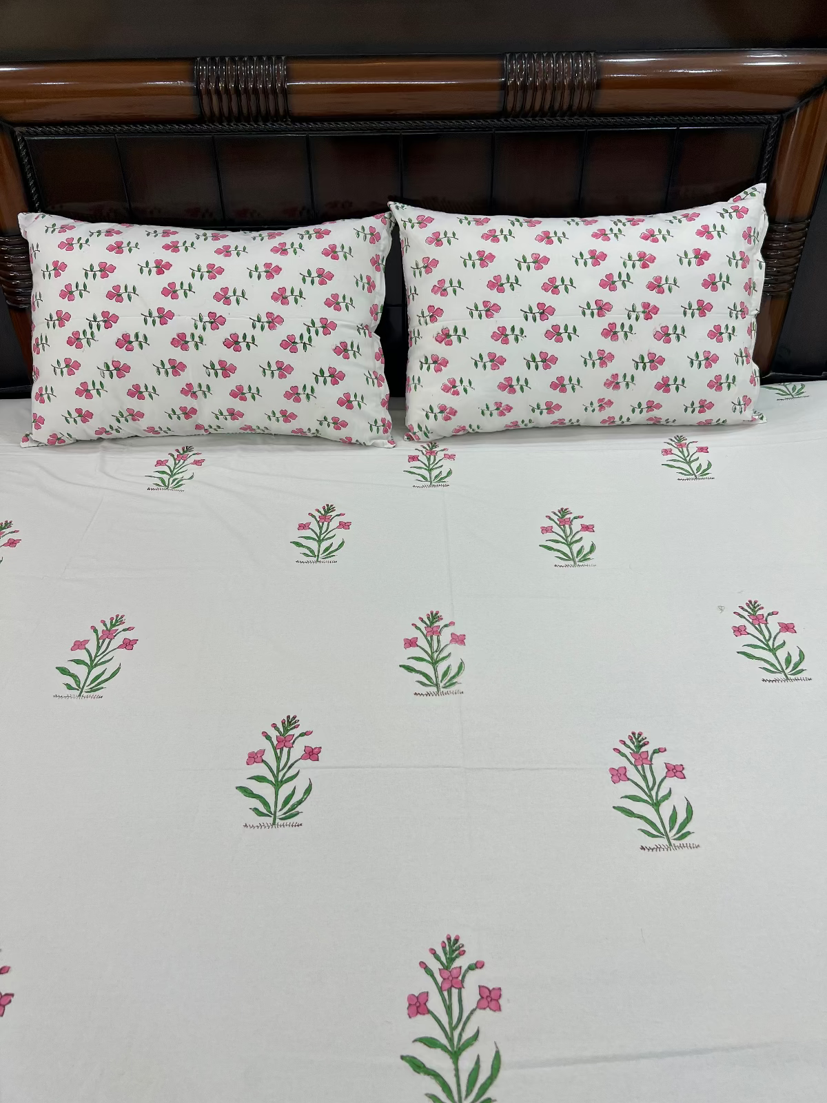 Tavira Cotton Bedsheet Set - Queen