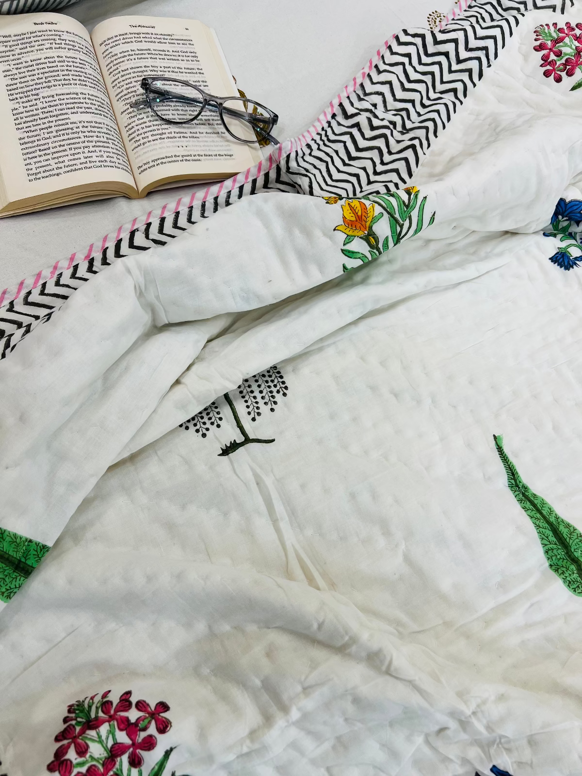 Avelya Muslin Cotton Quilt