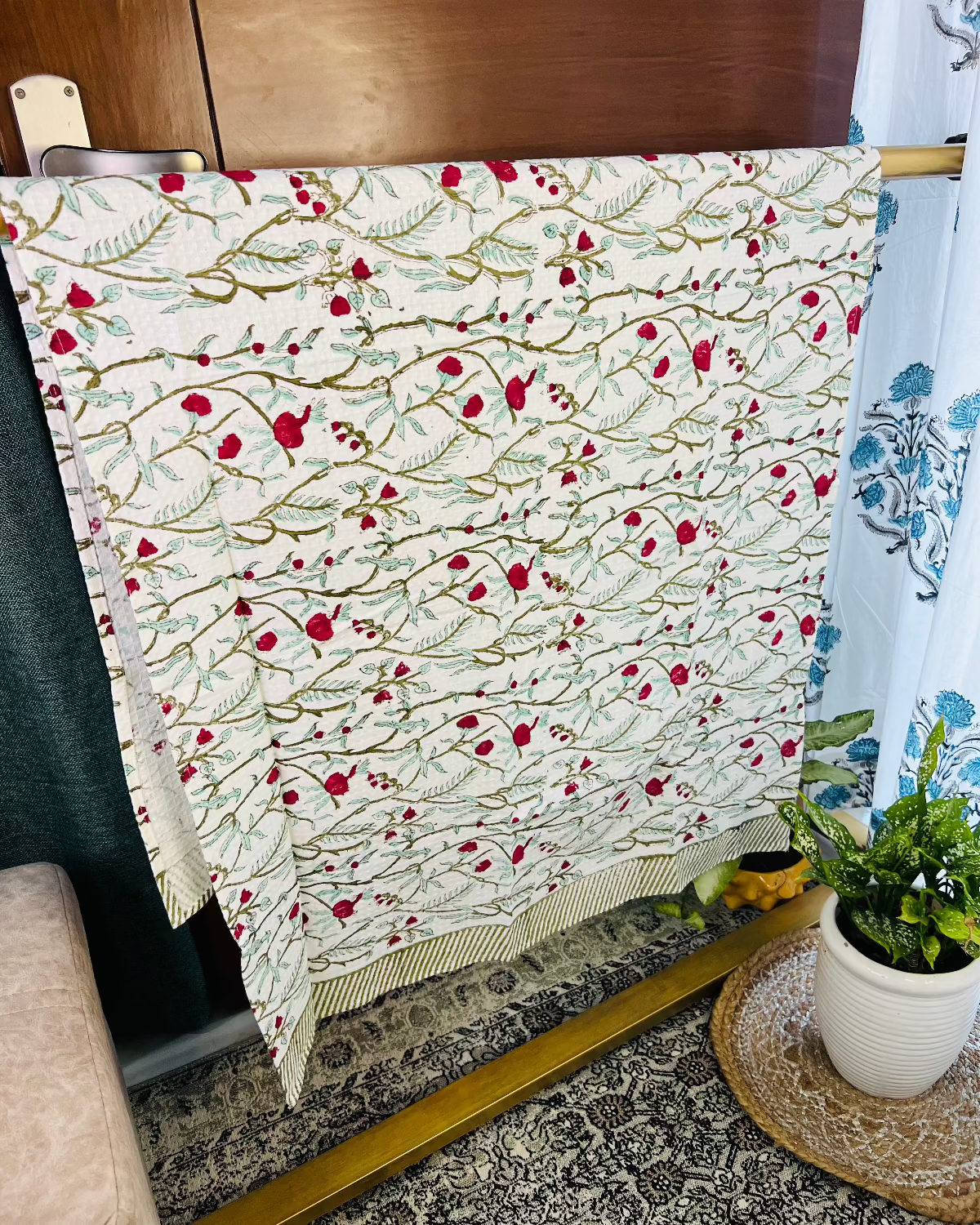 Rustic Leaf Bath Towel