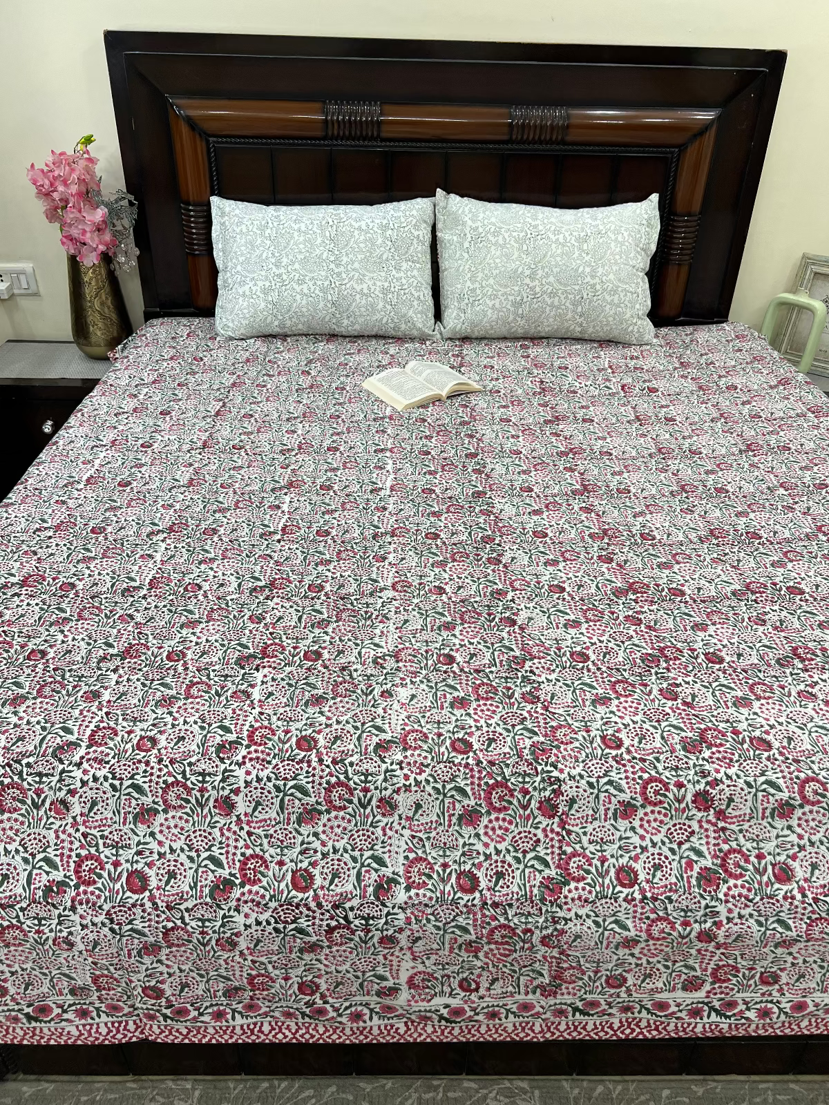 Mayra Cotton Bedsheet Set - Queen