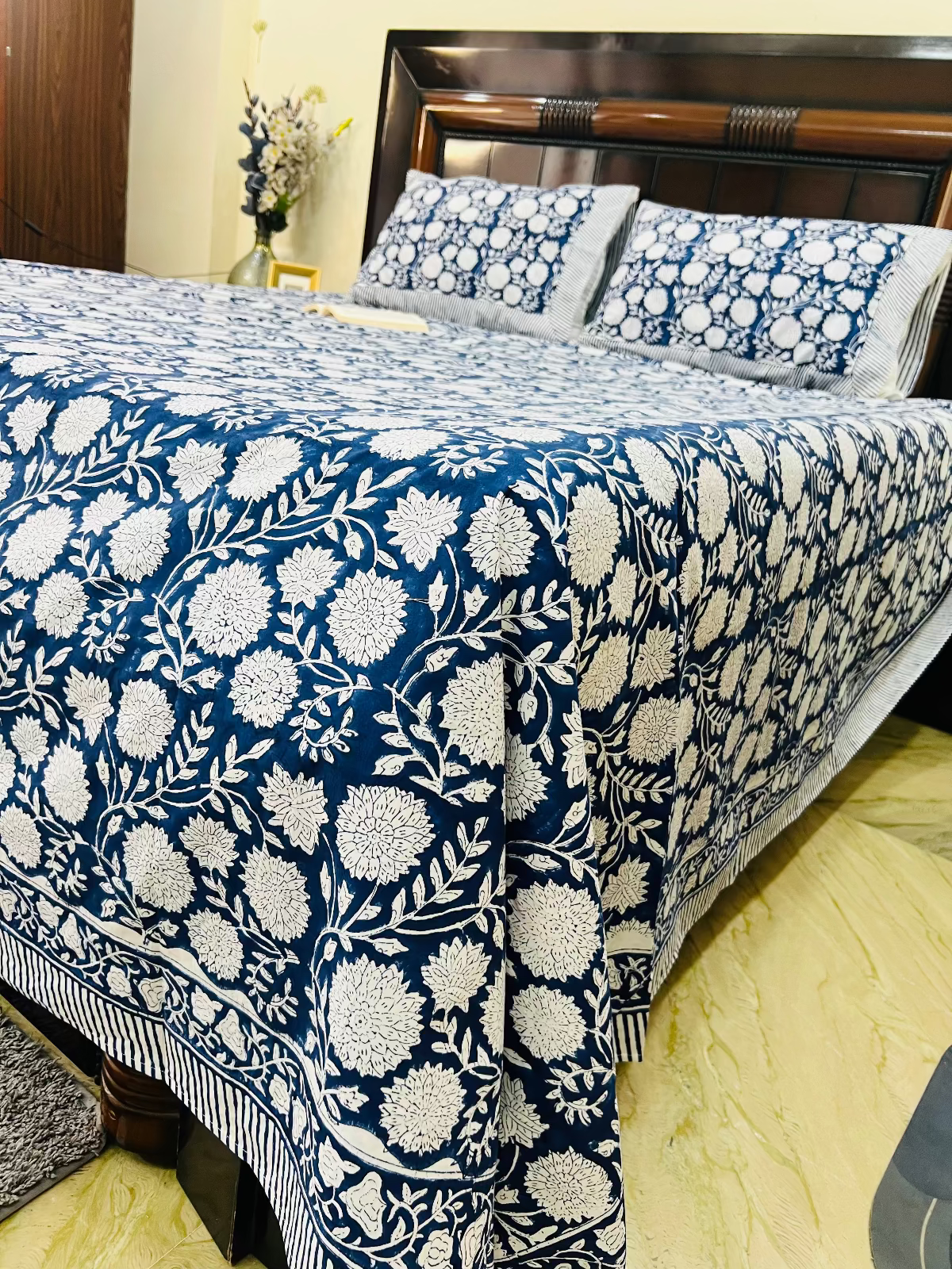 Nayantara Hathi Cotton Bedsheet Set - Handblock