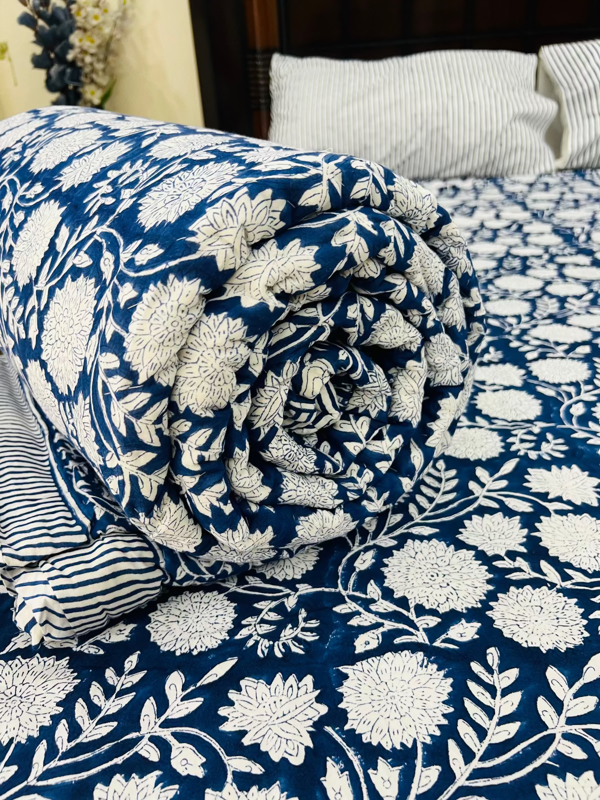 Nayantara Quilt Bedding Set