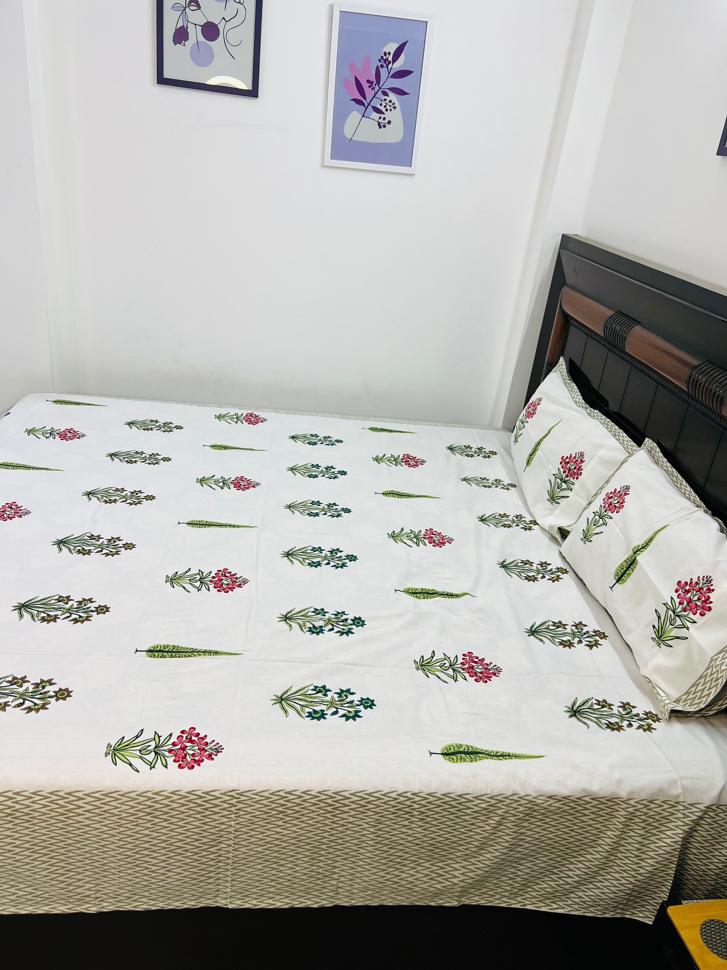 Hara Bageecha Cotton Bedsheet Set - Queen